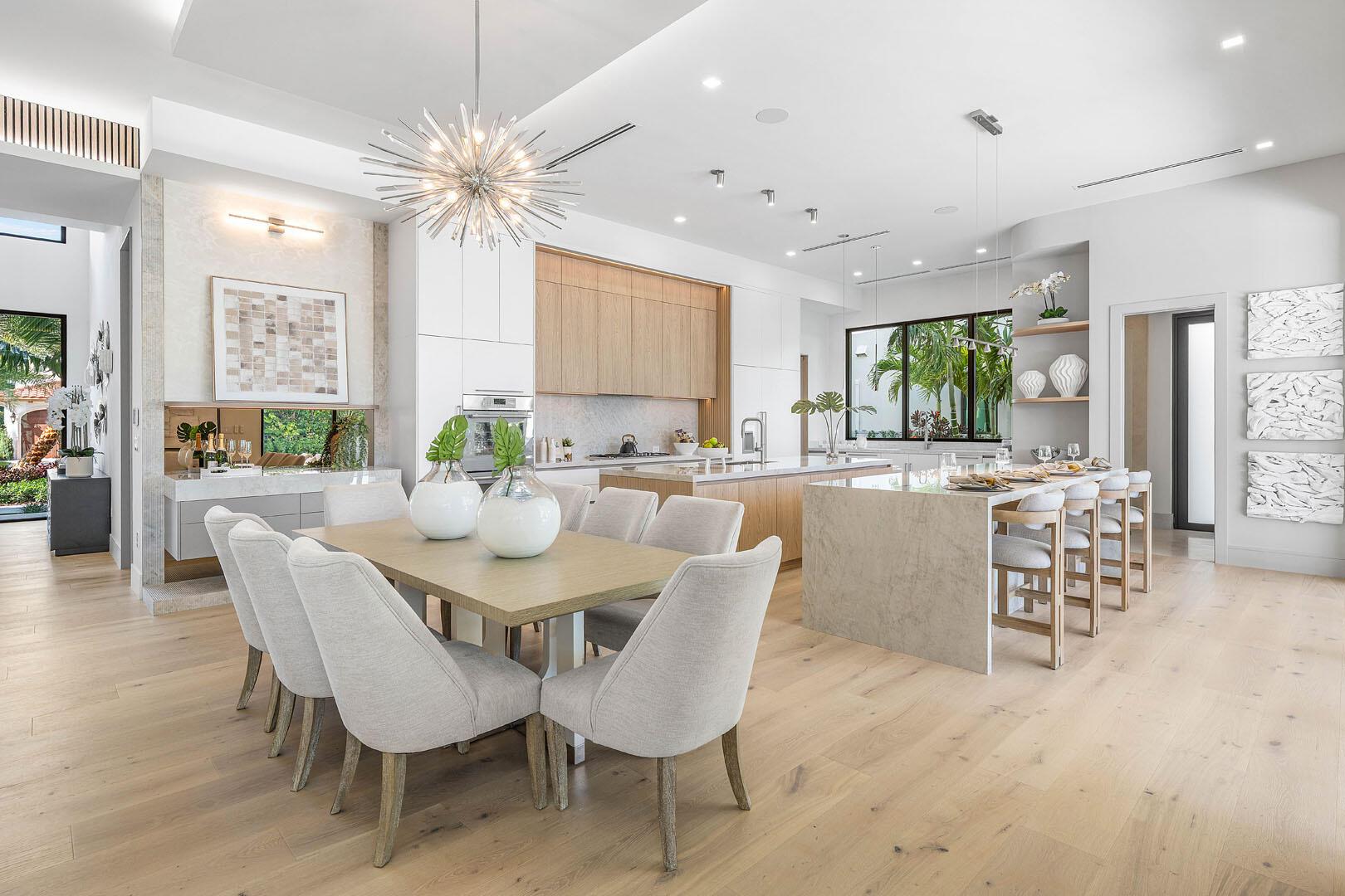 ROYAL PALM YACHT & COUNTR - Residential