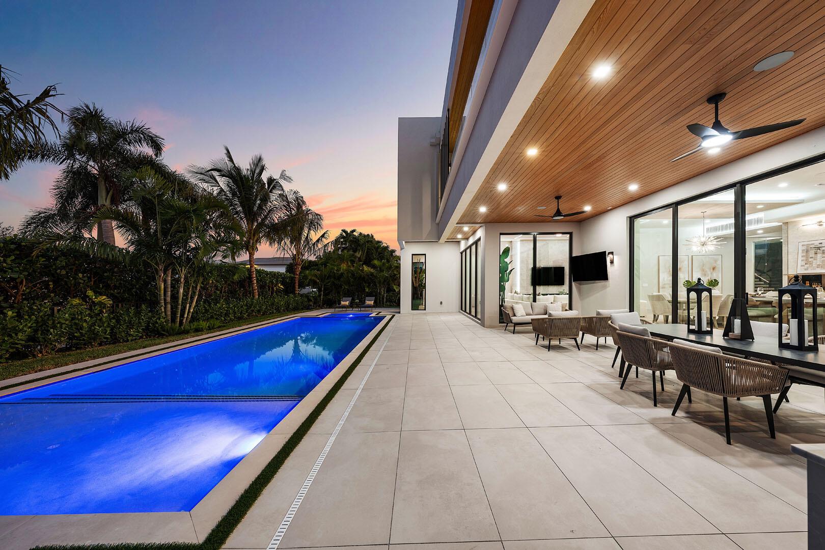 ROYAL PALM YACHT & COUNTR - Residential