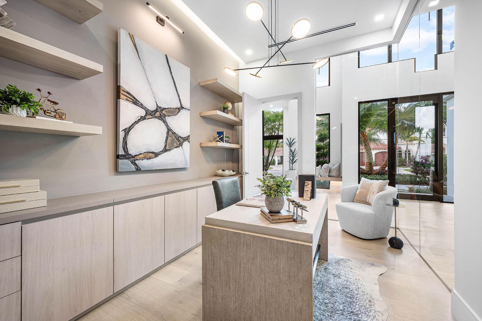 ROYAL PALM YACHT & COUNTR - Residential