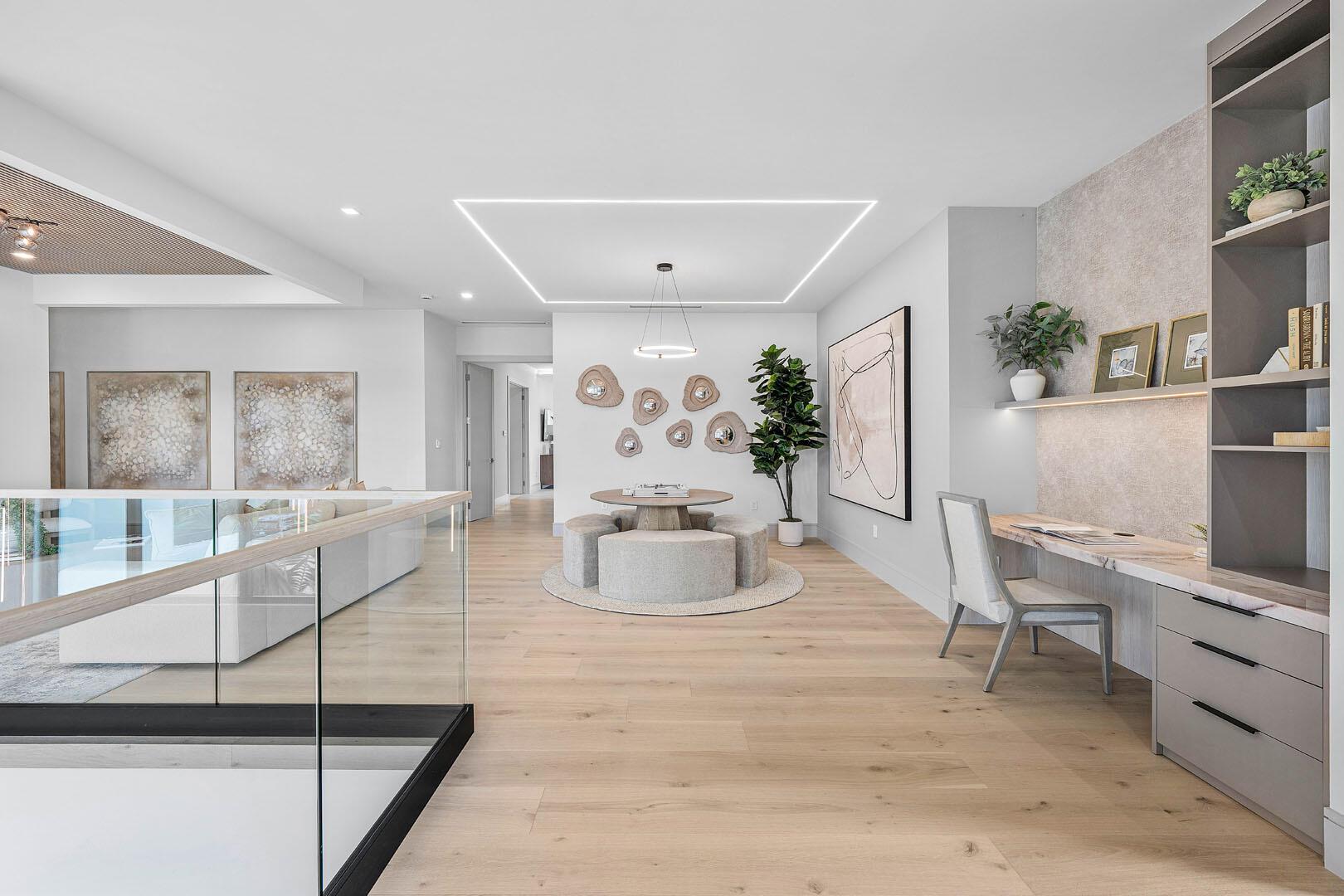 ROYAL PALM YACHT & COUNTR - Residential