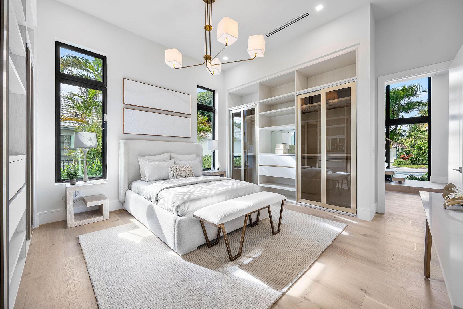 ROYAL PALM YACHT & COUNTR - Residential