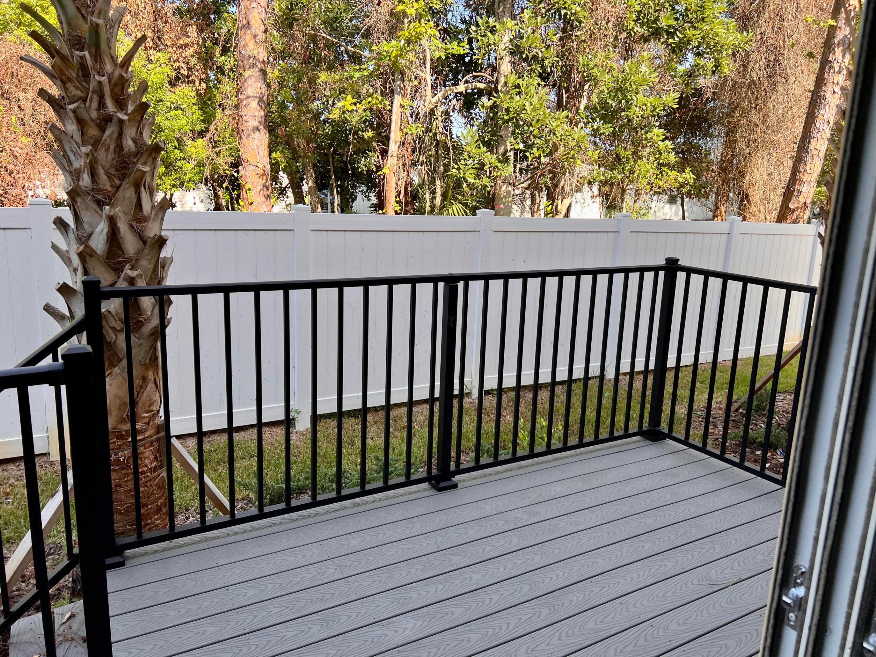 BELLA OAKS - Residential Lease