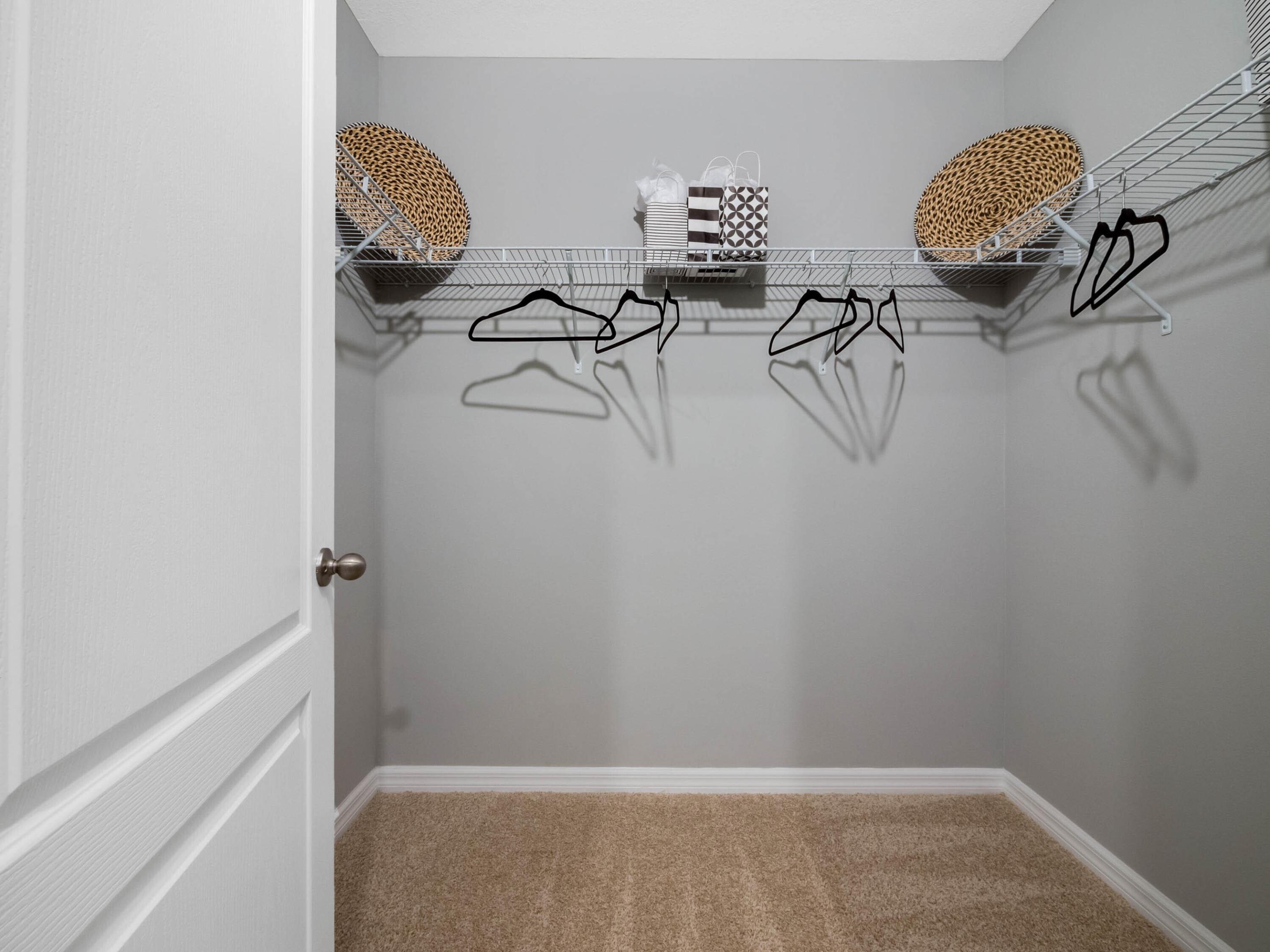 BELLA OAKS - Residential Lease