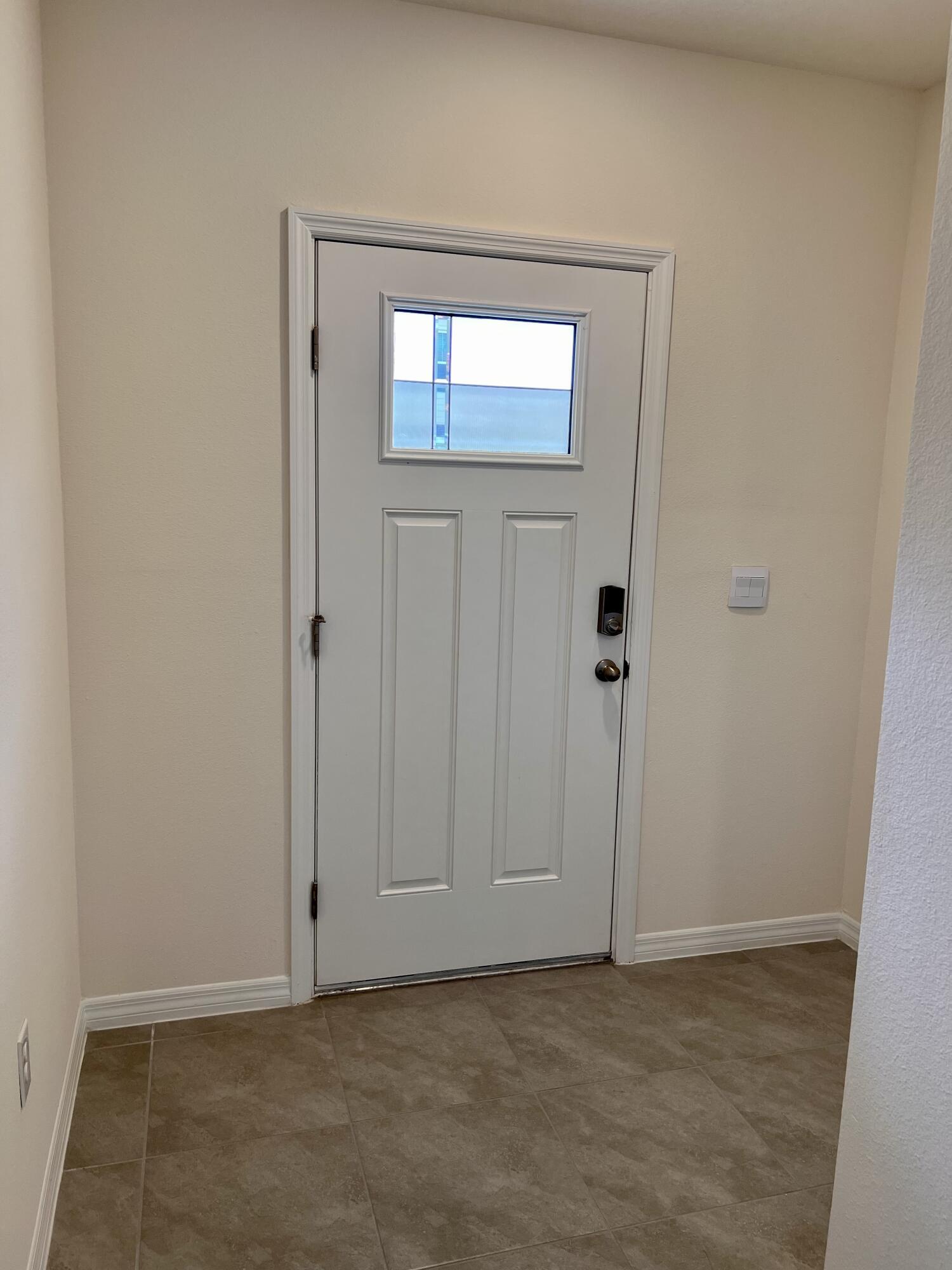 BELLA OAKS - Residential Lease