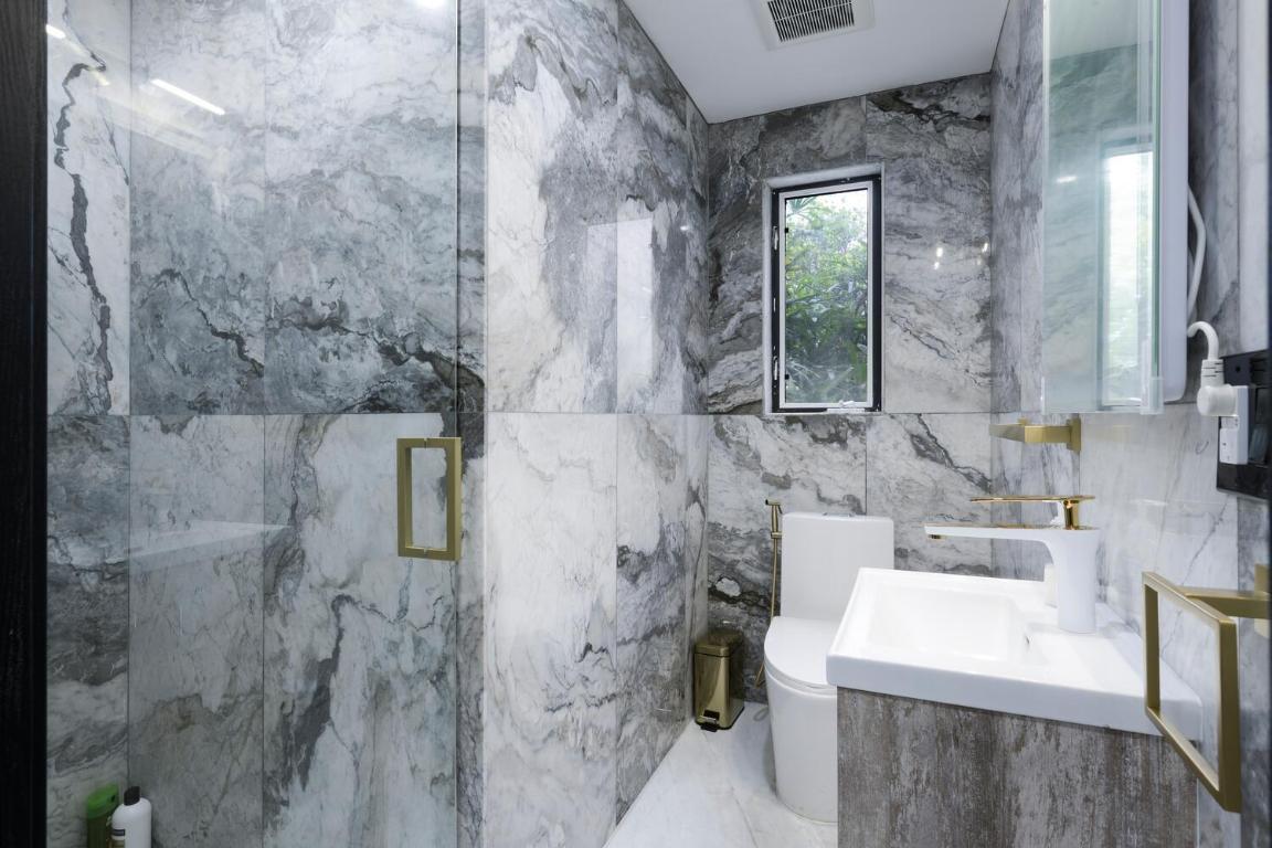 BLACKWELL PARK REV PL - Residential