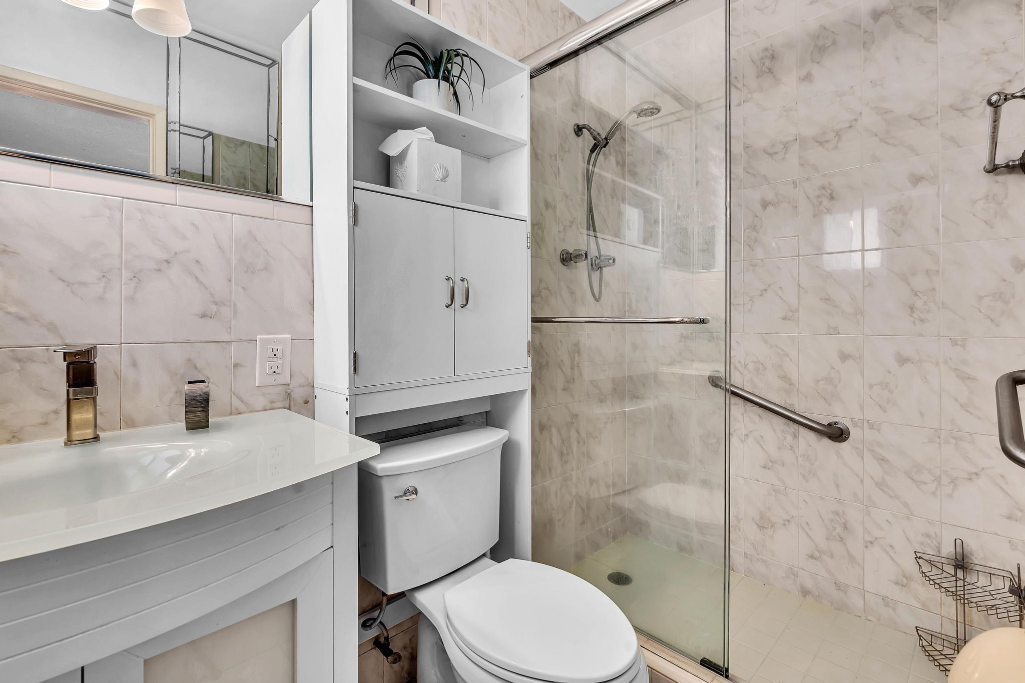 Sunrise Golf Village Sec - Residential