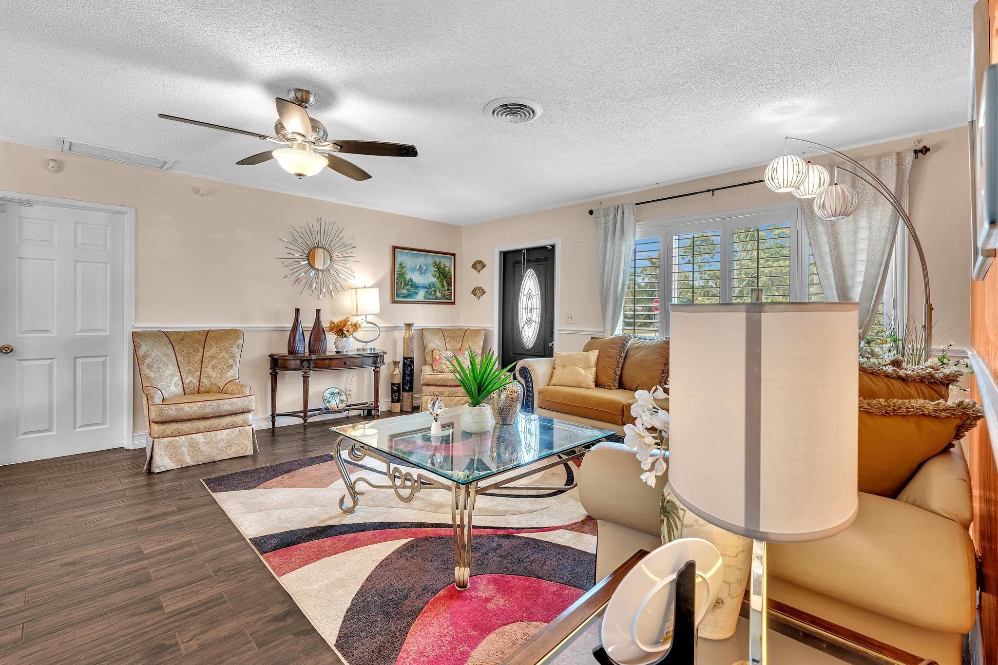 Sunrise Golf Village Sec - Residential