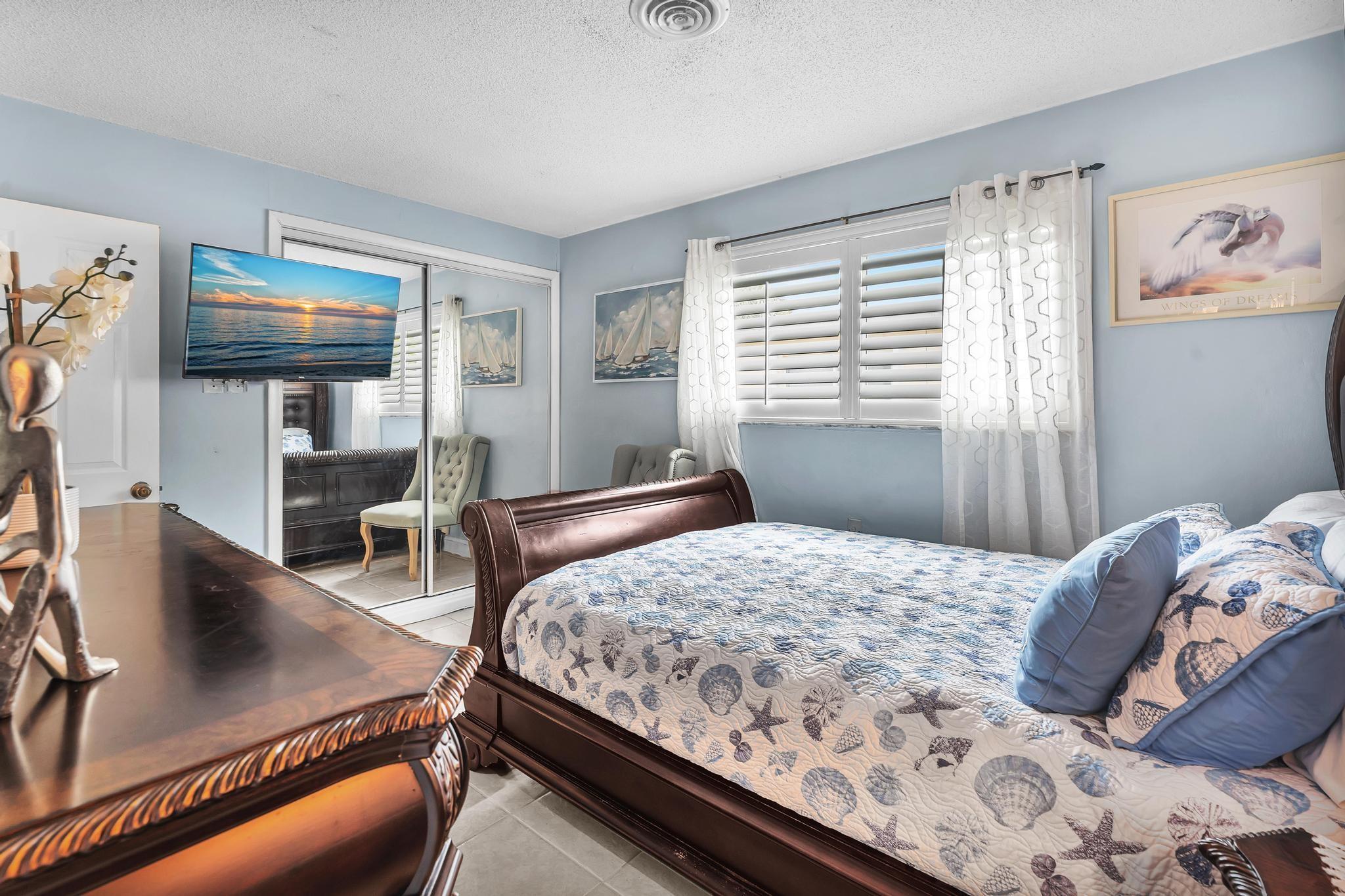 Sunrise Golf Village Sec - Residential