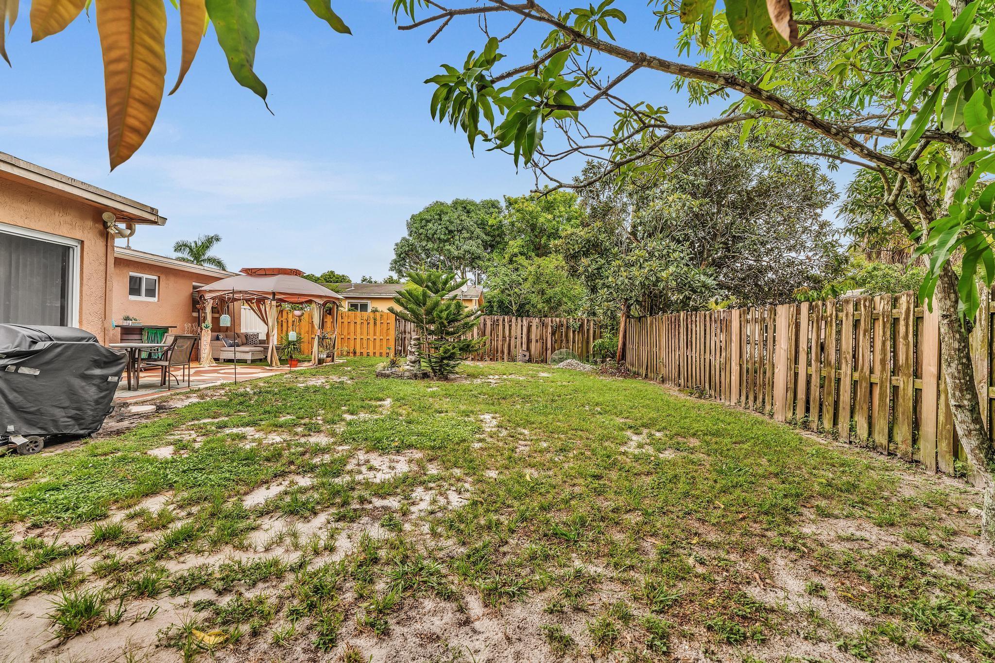 Sunrise Golf Village Sec - Residential