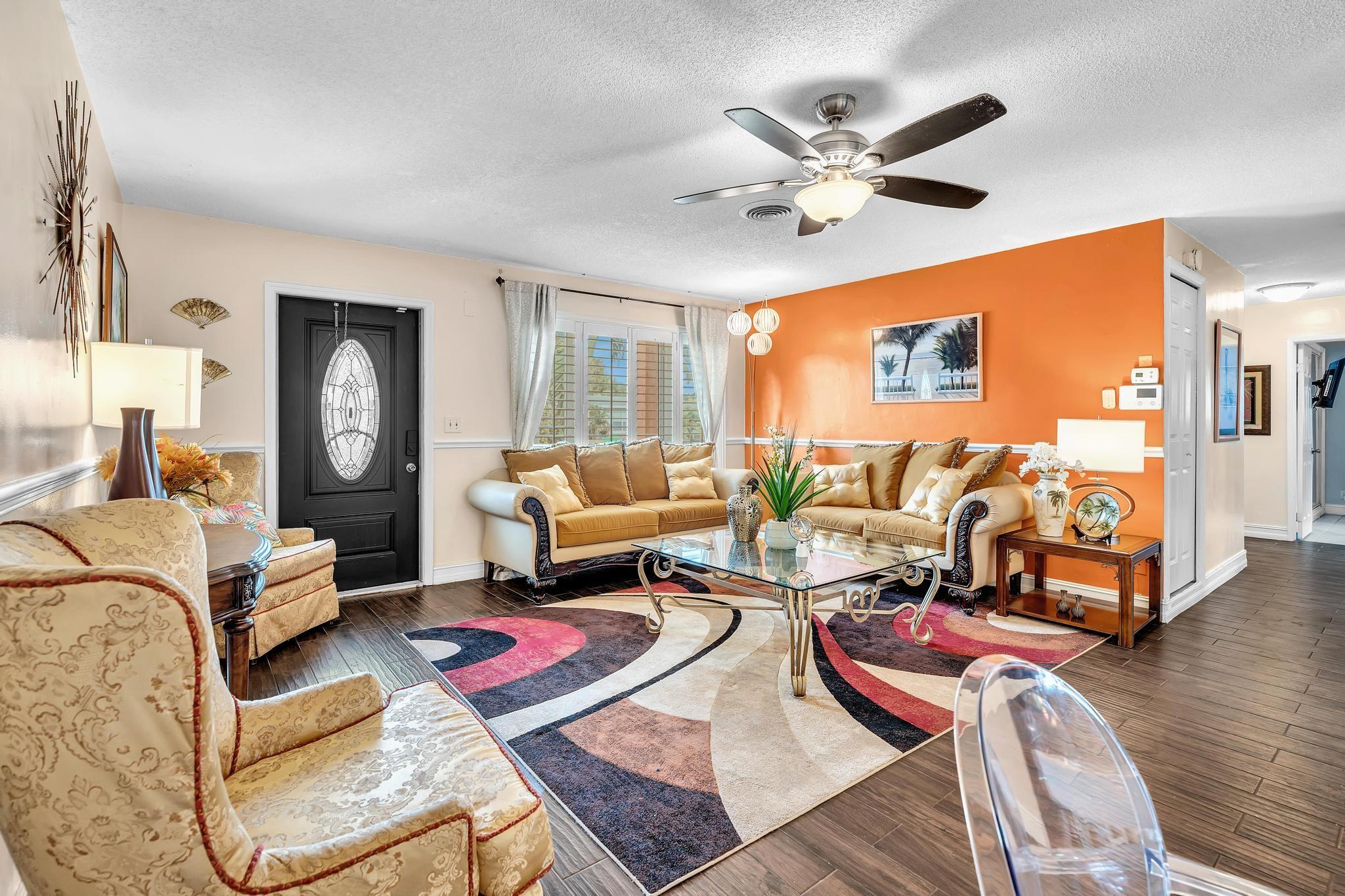 Sunrise Golf Village Sec - Residential