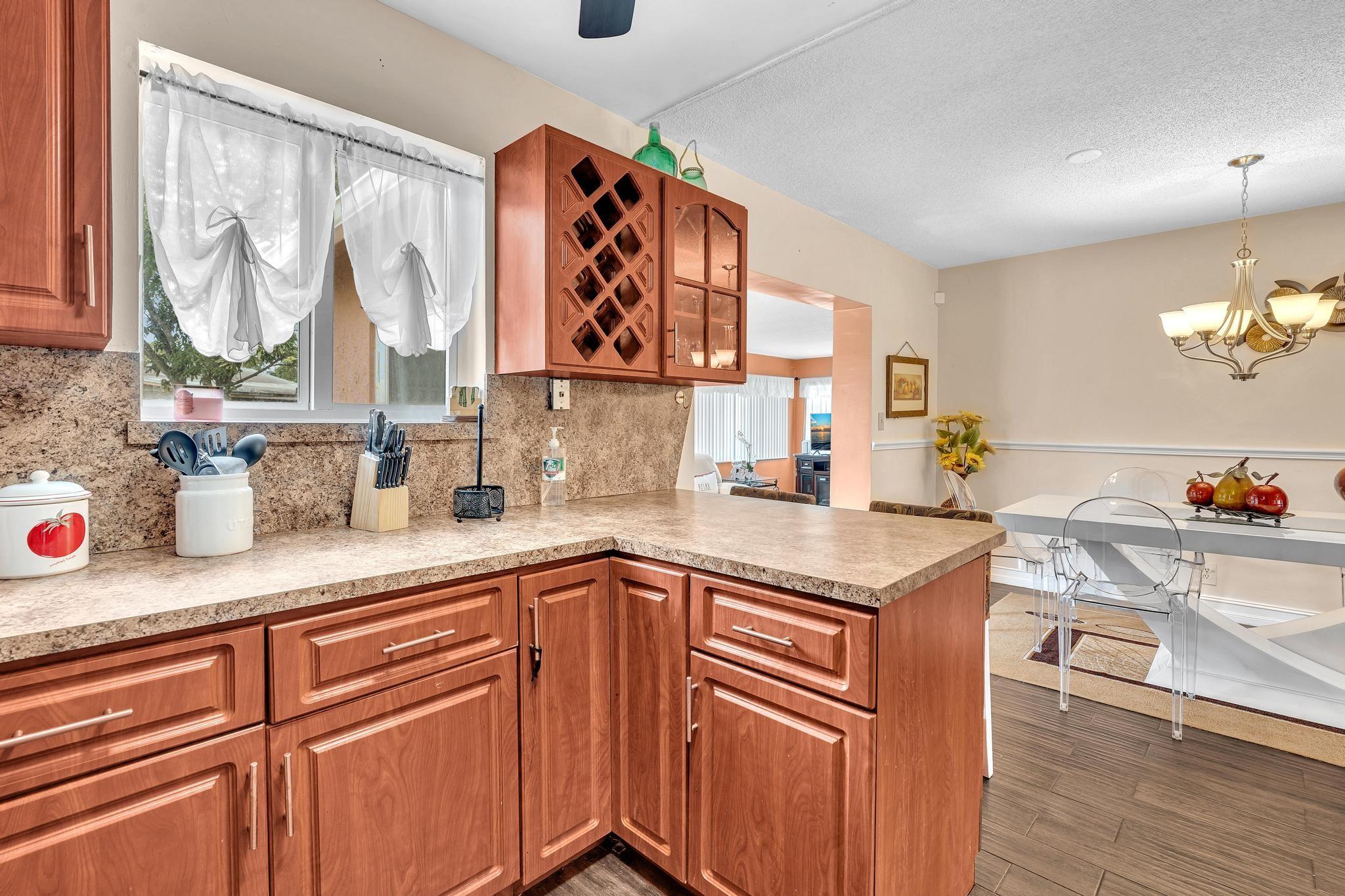 Sunrise Golf Village Sec - Residential