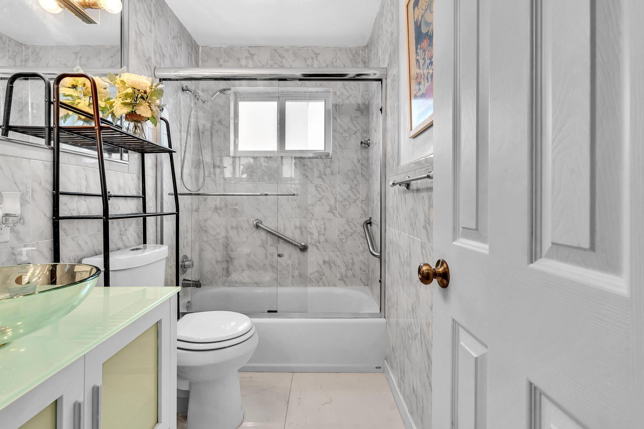 Sunrise Golf Village Sec - Residential