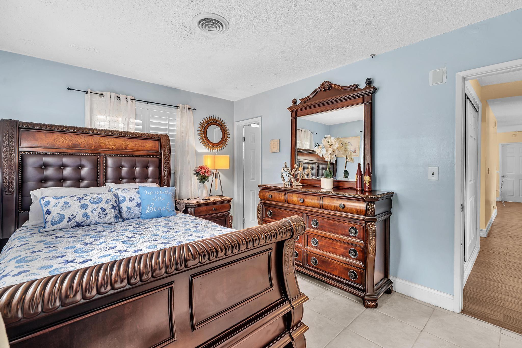 Sunrise Golf Village Sec - Residential