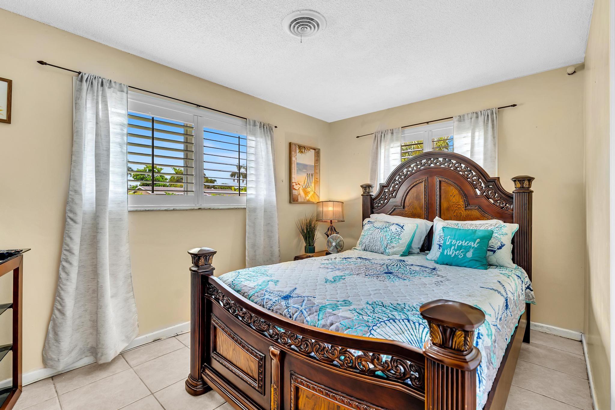 Sunrise Golf Village Sec - Residential