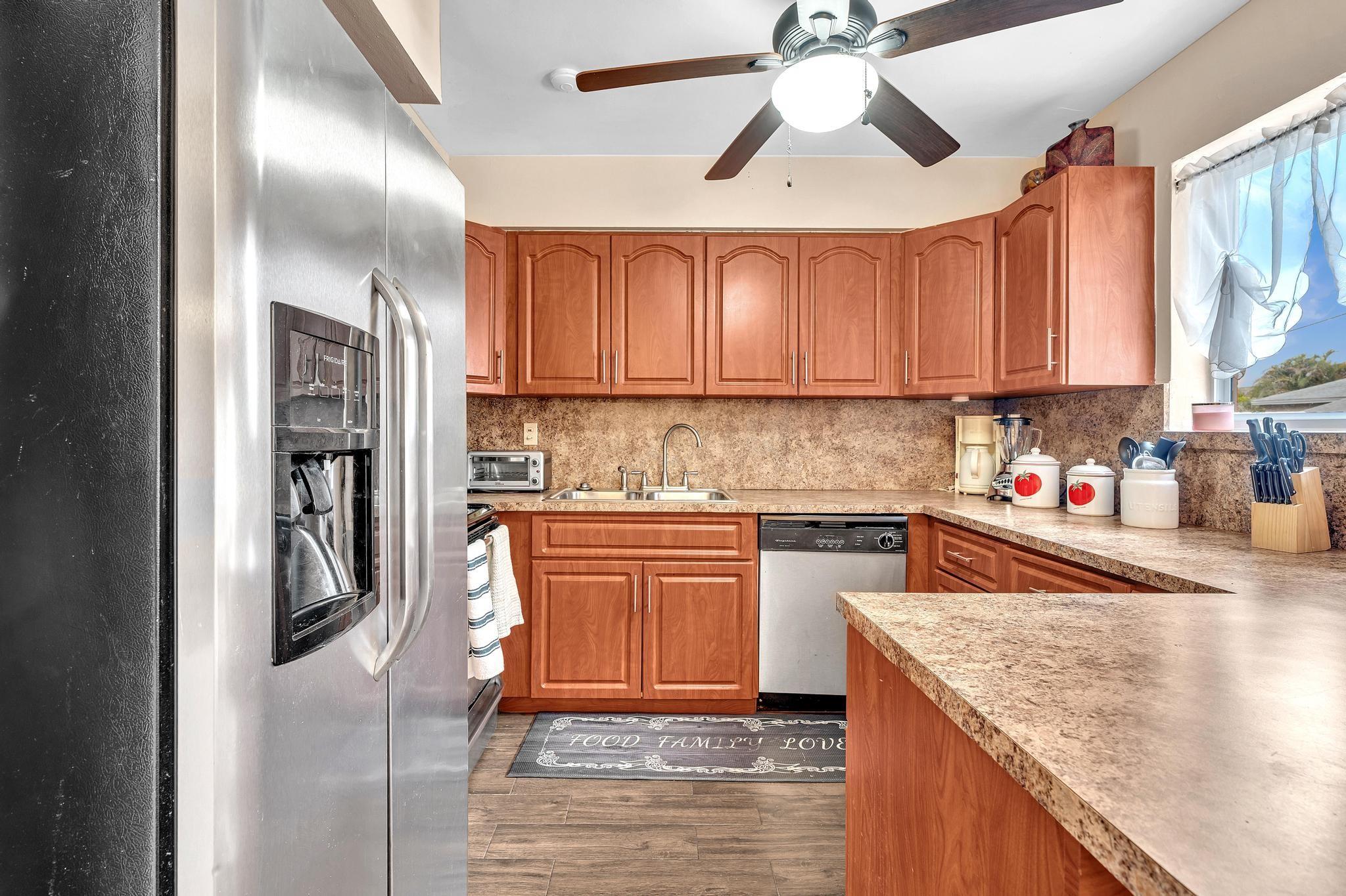 Sunrise Golf Village Sec - Residential