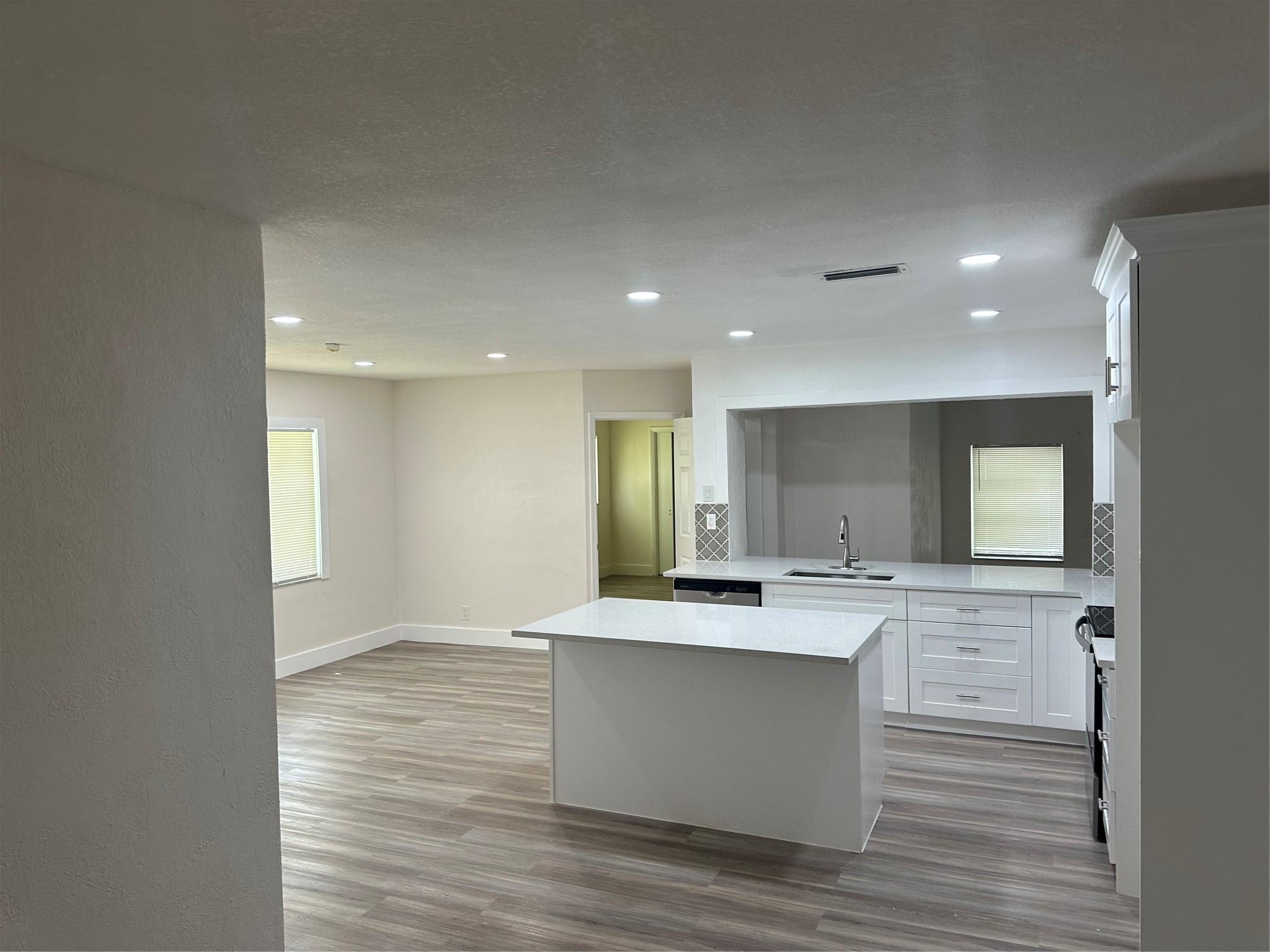 Oakland Hills 2 Sec 76-28 - Residential