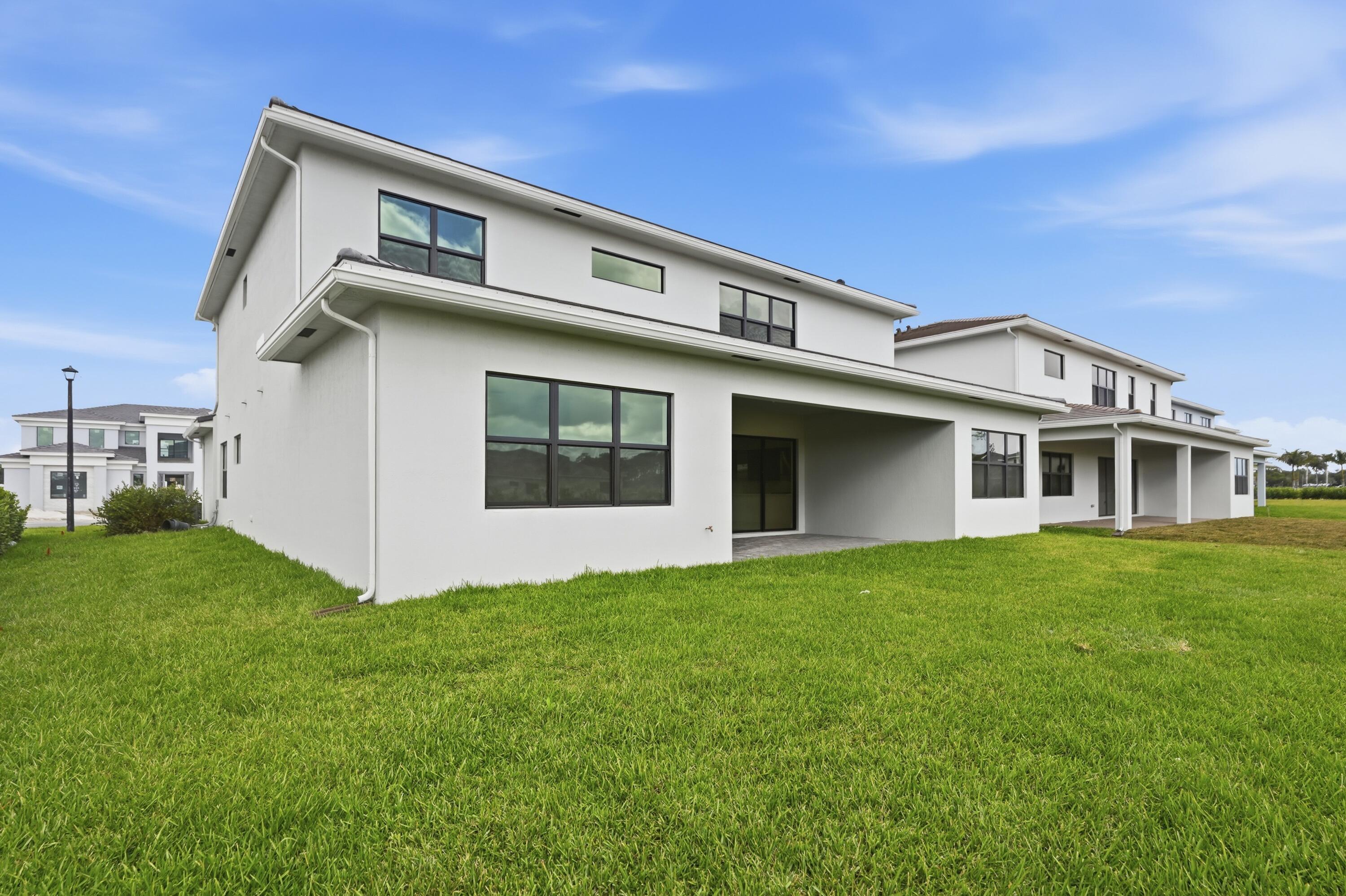 WHITMORE ESTATES - Residential