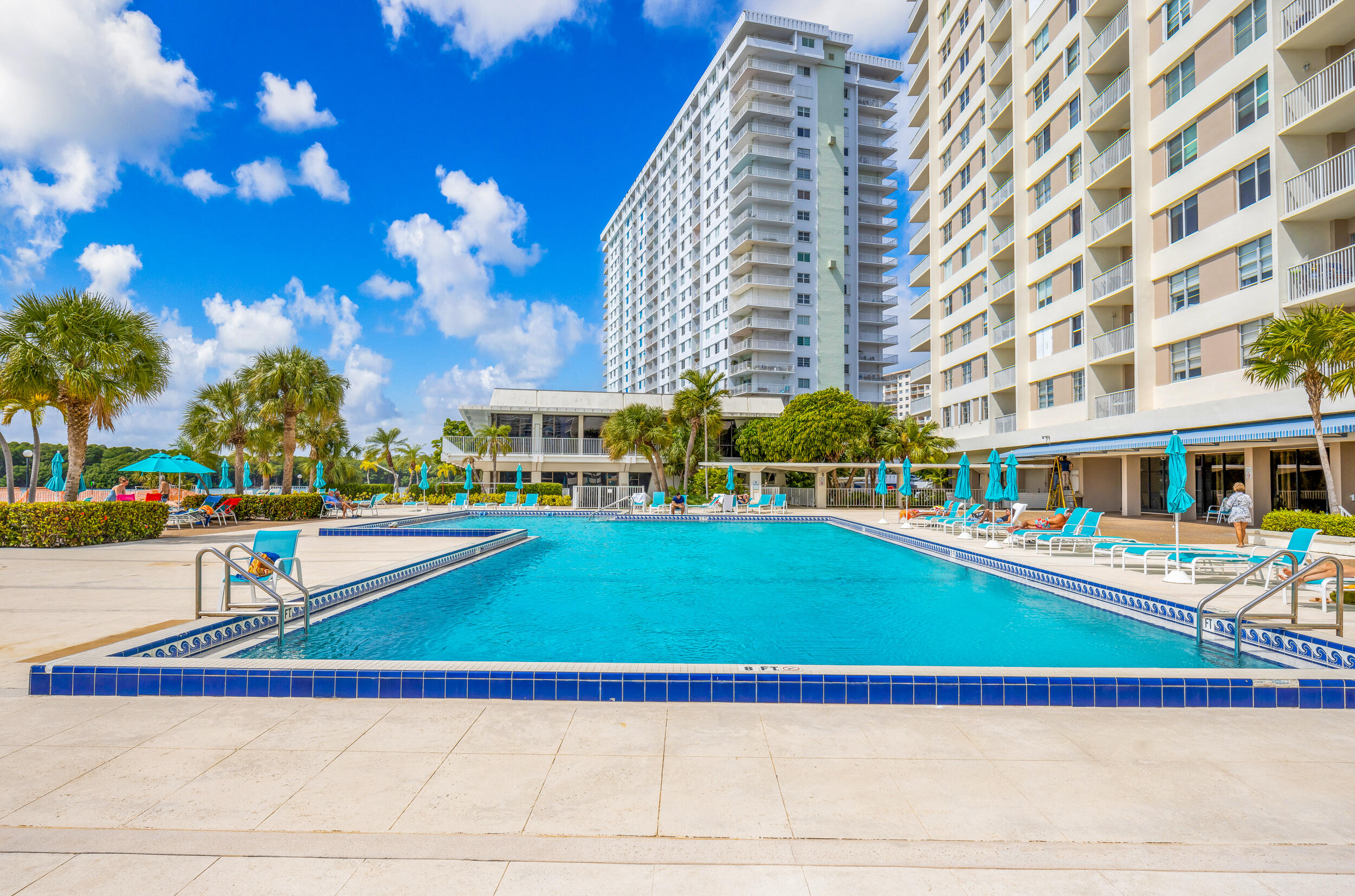 ARLEN HOUSE CONDO - Residential