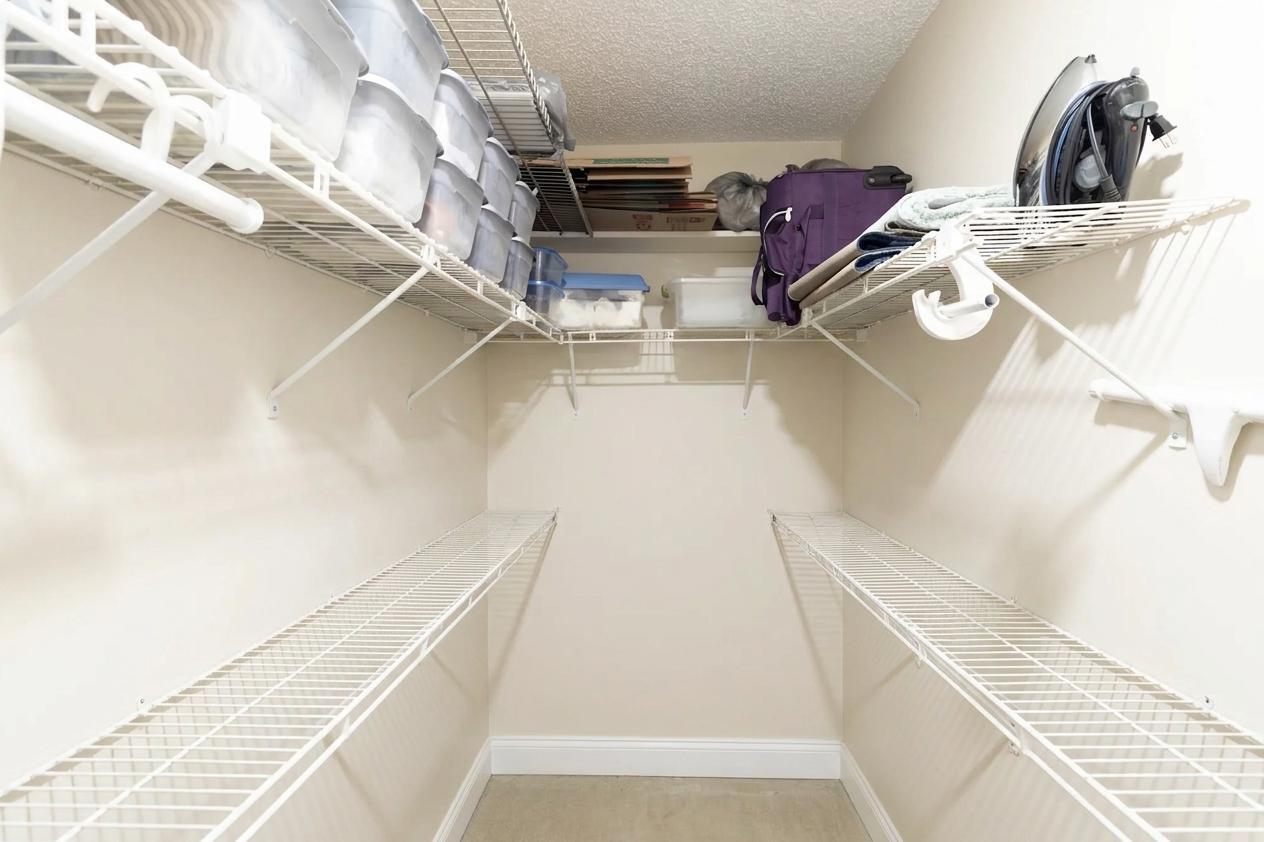 SABAL PALM VILLAGE 2 CONDO - Residential