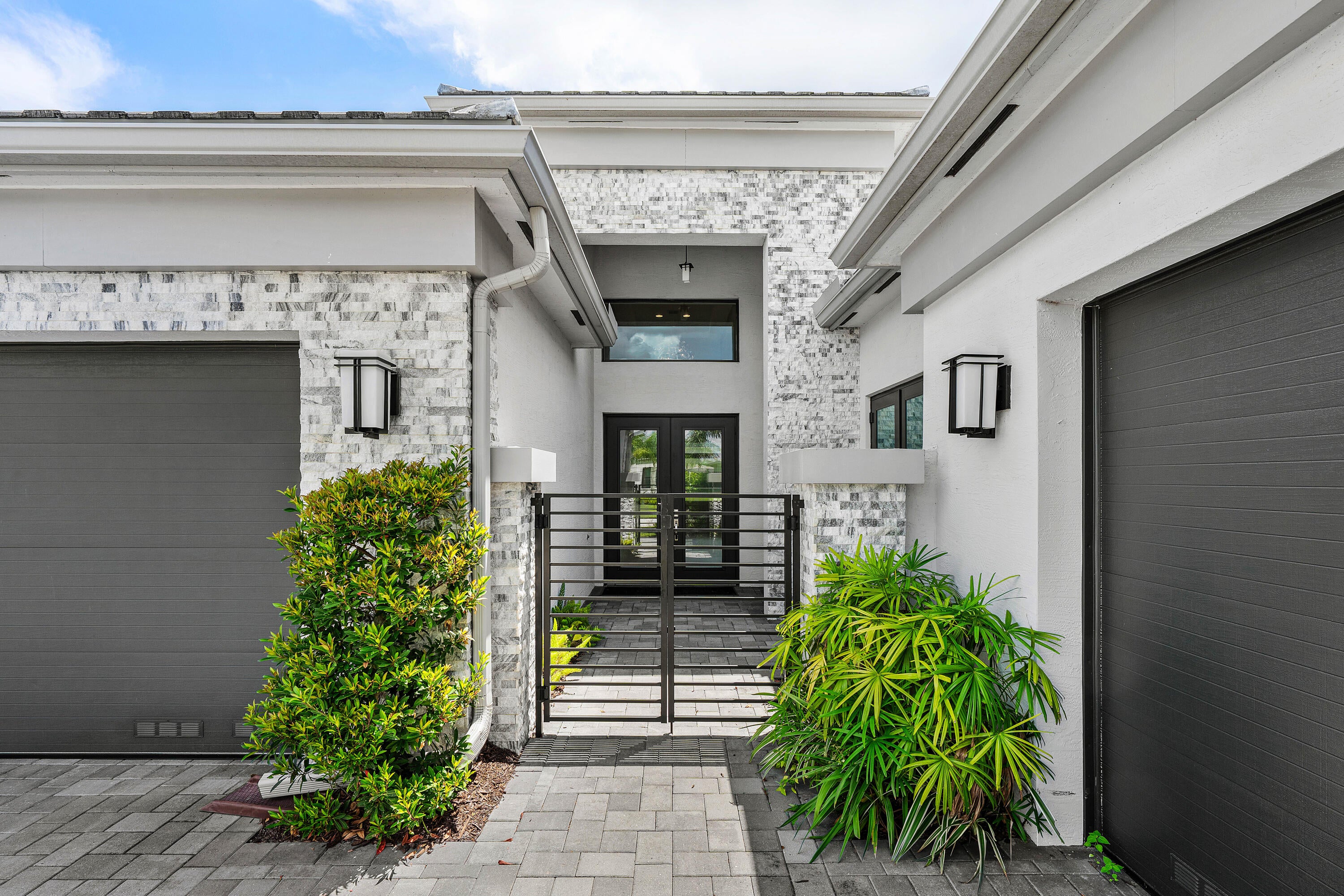 11326 Apricot Valley Drive