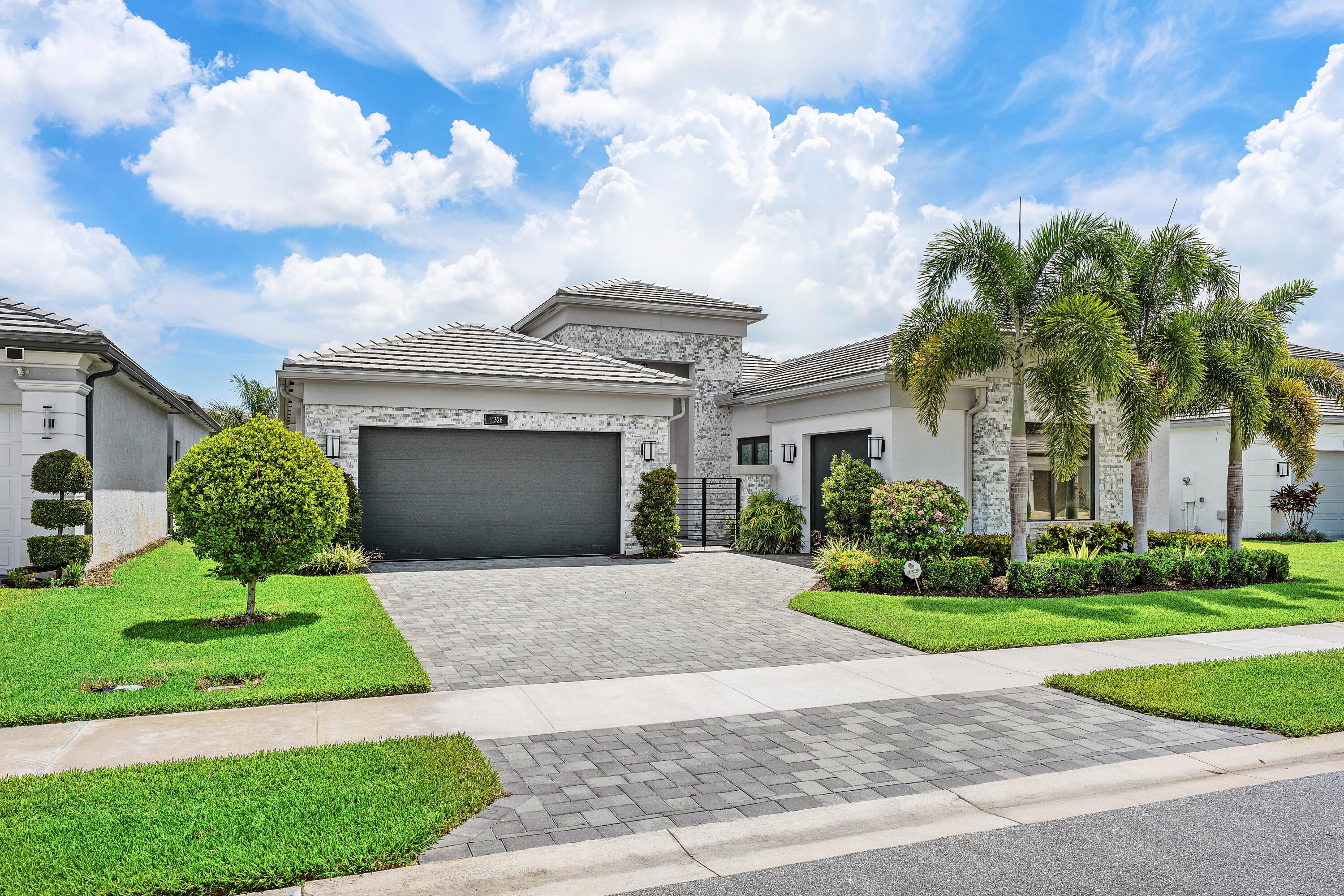 11326 Apricot Valley Drive