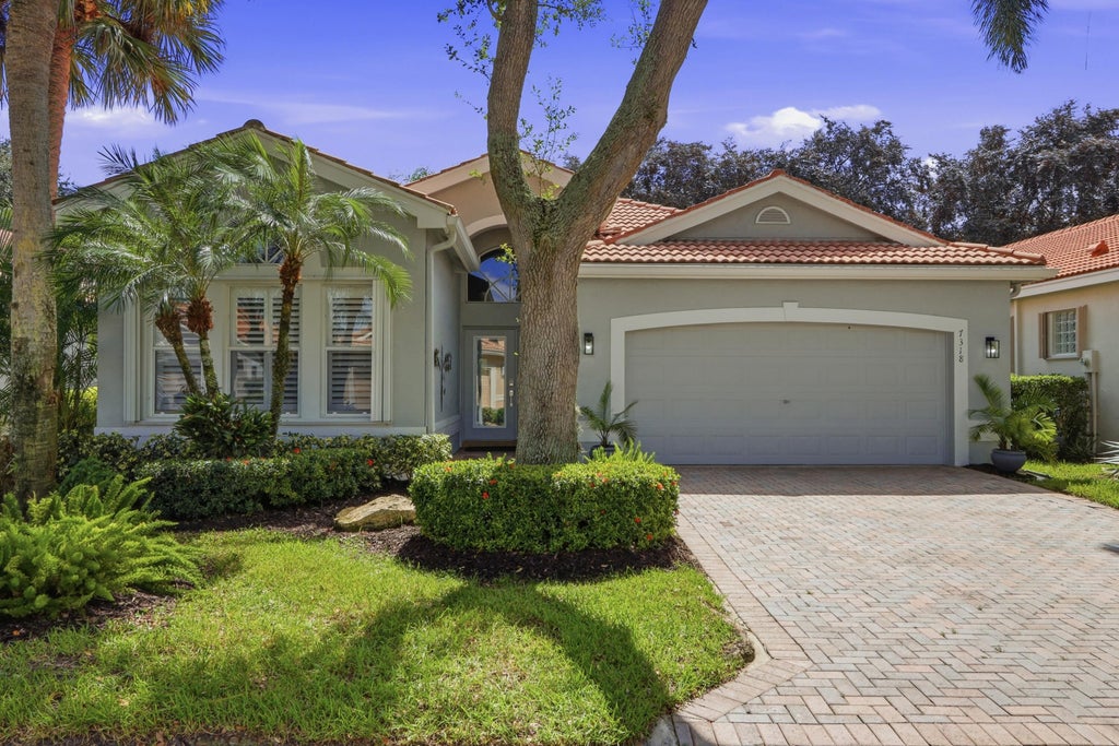 Photo of 7318 WAILEA Avenue, Boynton Beach, FL 33437 (MLS # B26087490)