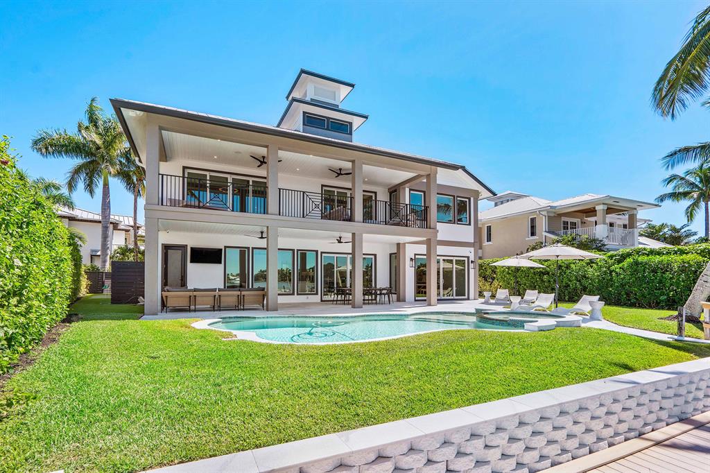 LANDS END - Residential