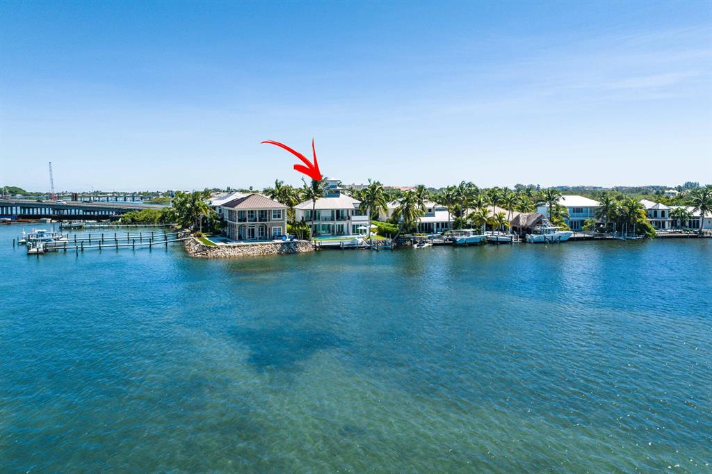 LANDS END - Residential