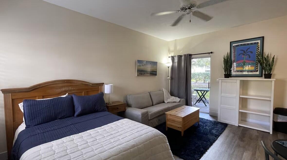 GOLF VILLAS CONDOMINIUM - Residential Lease