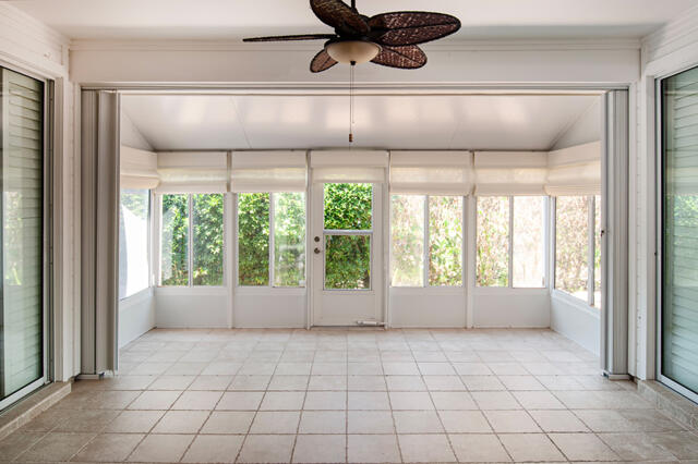 710 SW Timber Ridge Trl Trail SW