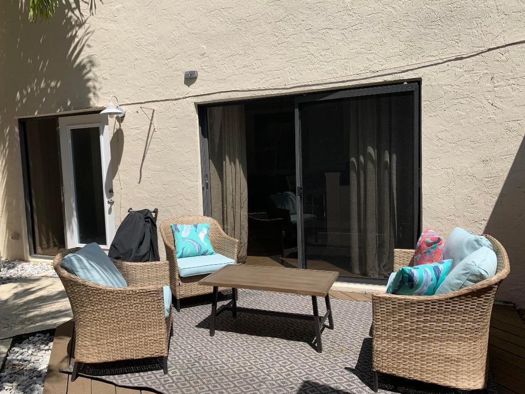 Photo of 1605 S Us Highway 1 #6b, Jupiter, FL 33477 (MLS # R10919729)