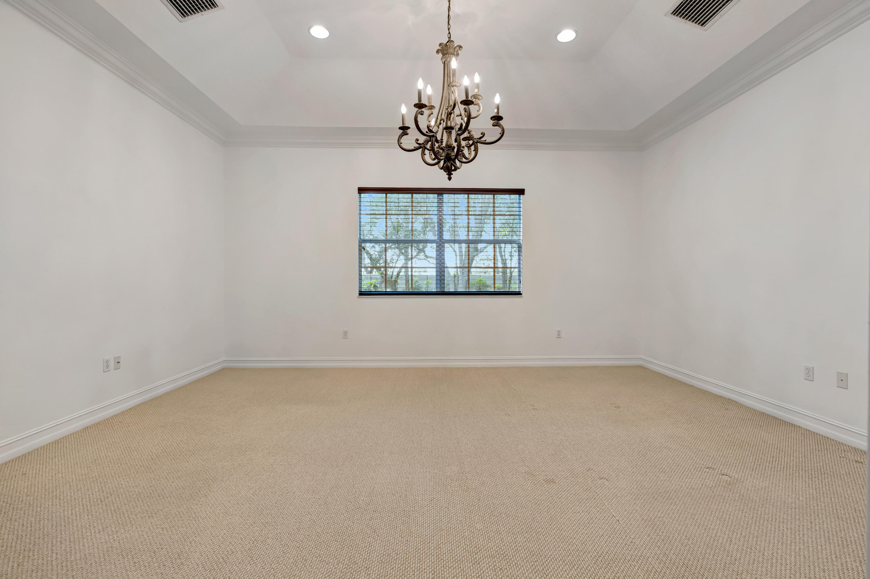 CHAMBORD AT FRENCHMANS RESERVE CONDO - Residential Lease