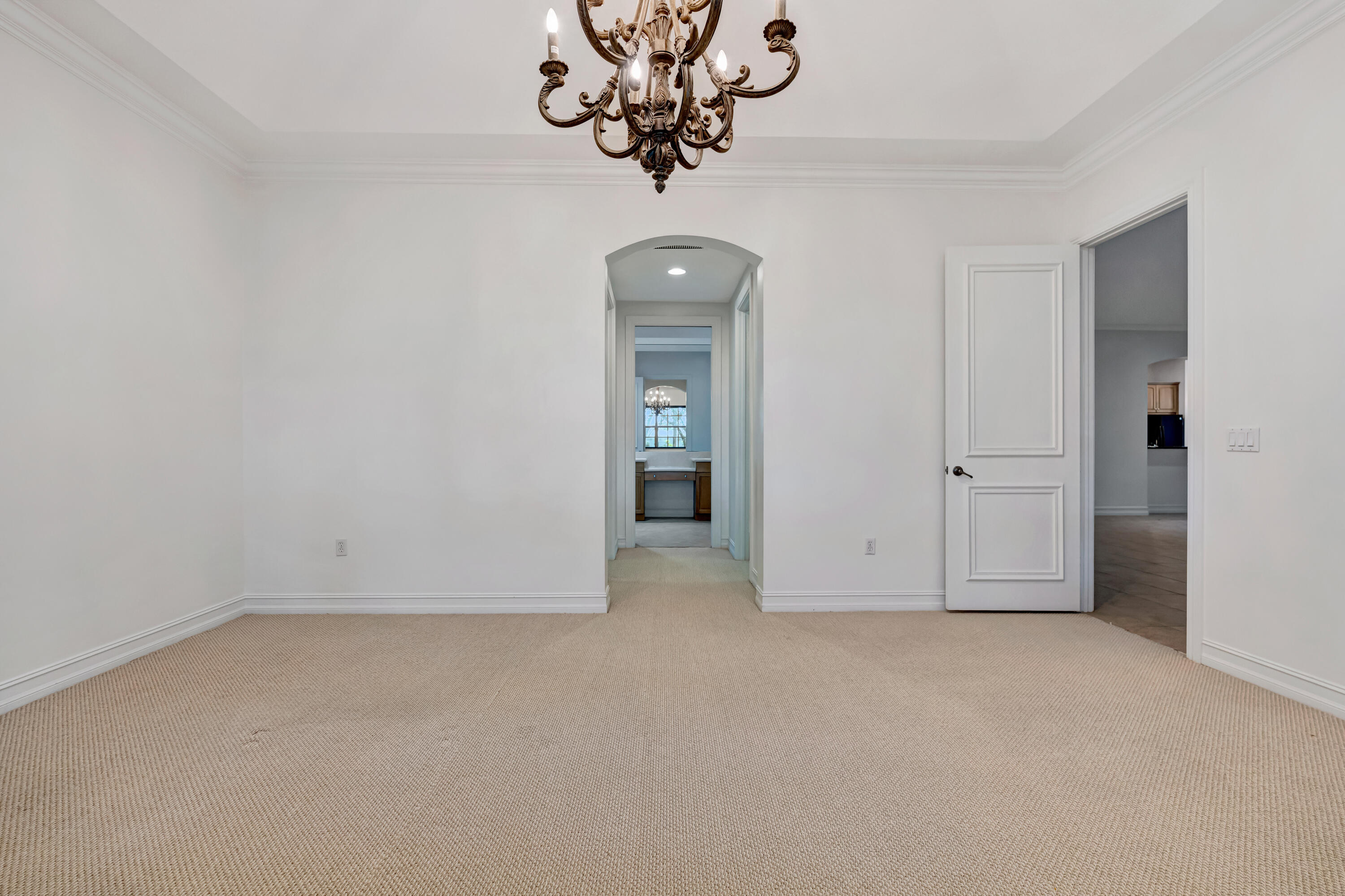 CHAMBORD AT FRENCHMANS RESERVE CONDO - Residential Lease