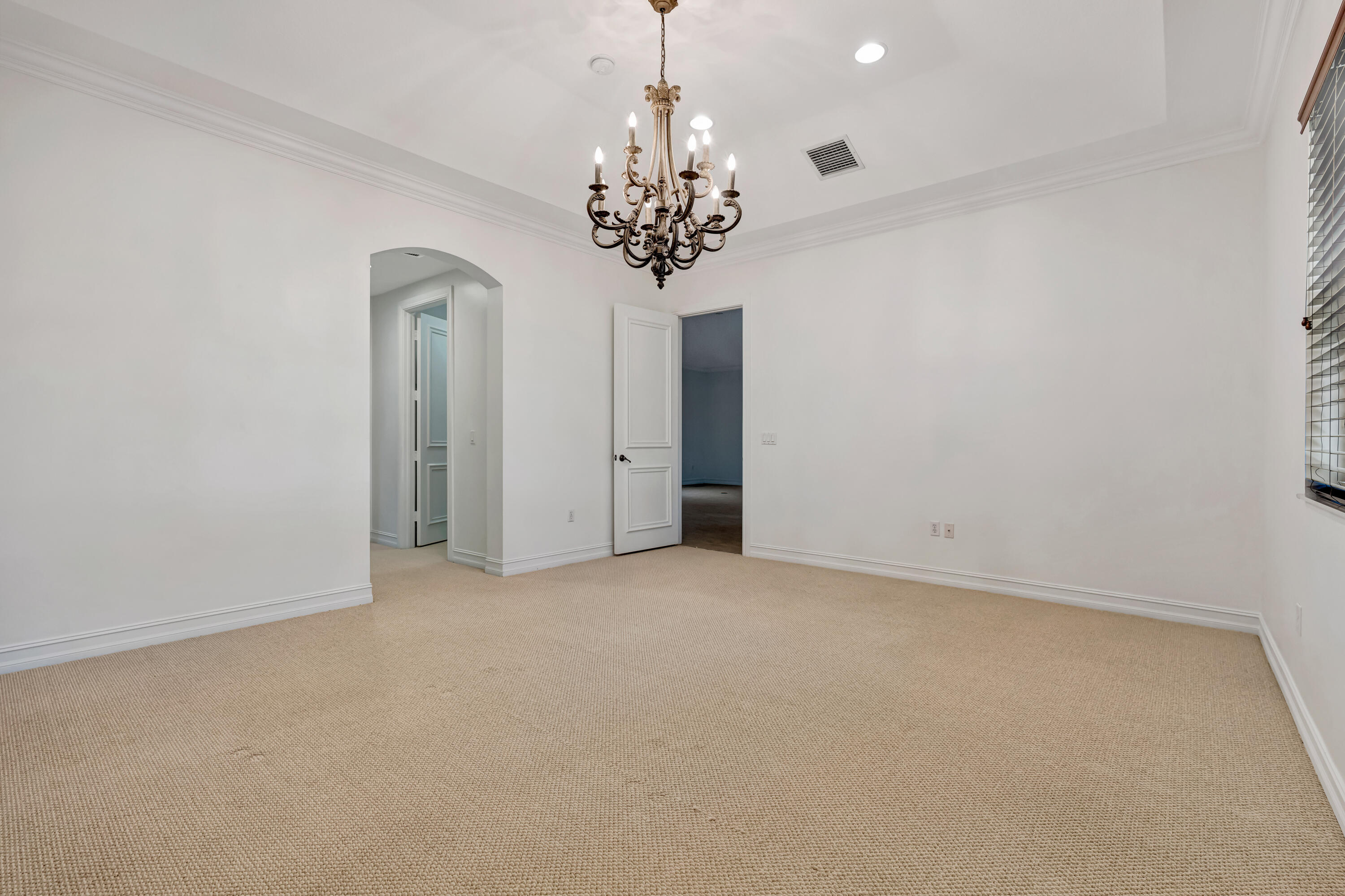 CHAMBORD AT FRENCHMANS RESERVE CONDO - Residential Lease