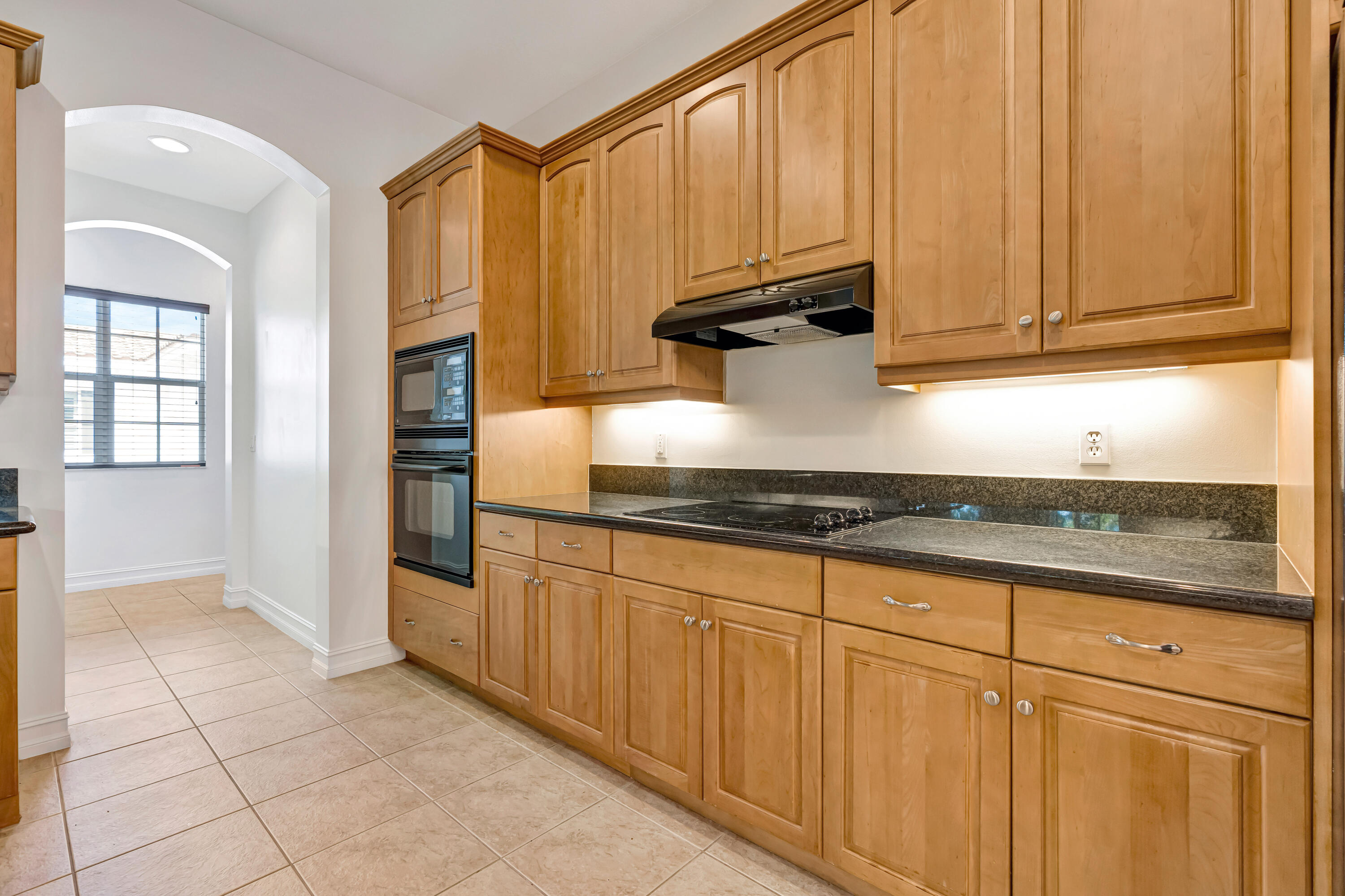 CHAMBORD AT FRENCHMANS RESERVE CONDO - Residential Lease