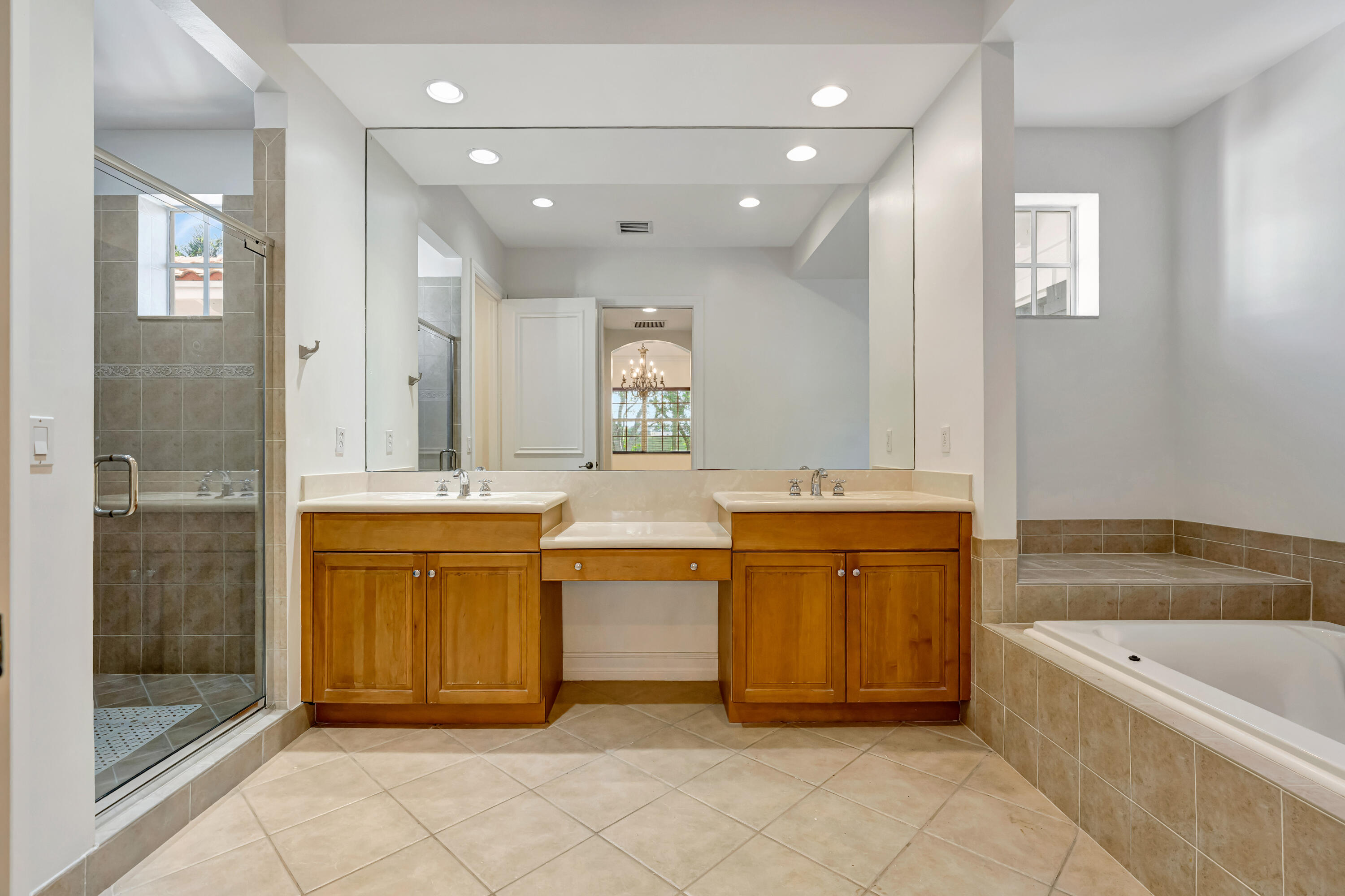 CHAMBORD AT FRENCHMANS RESERVE CONDO - Residential Lease