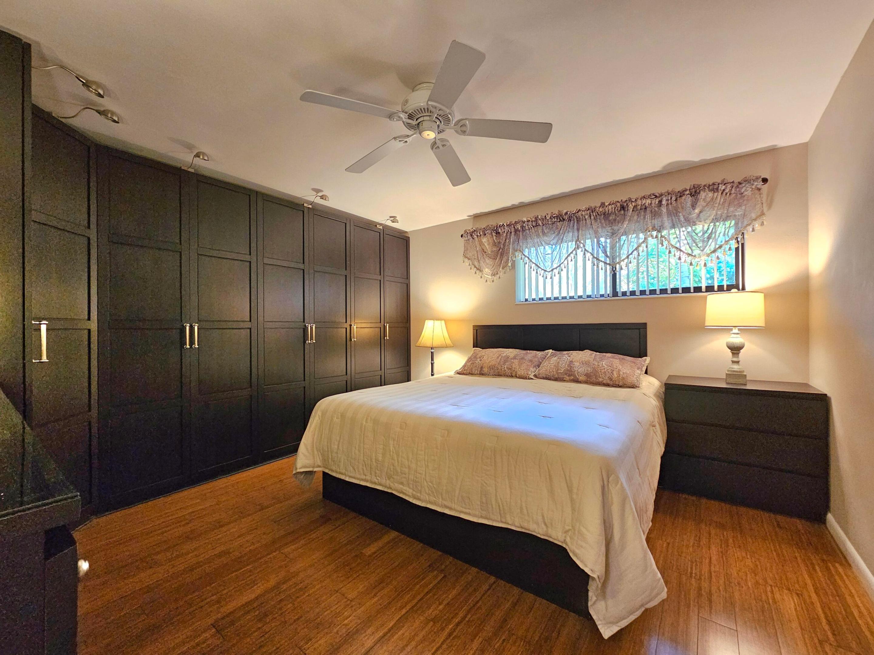 ST JAMES CONDO - Residential Lease