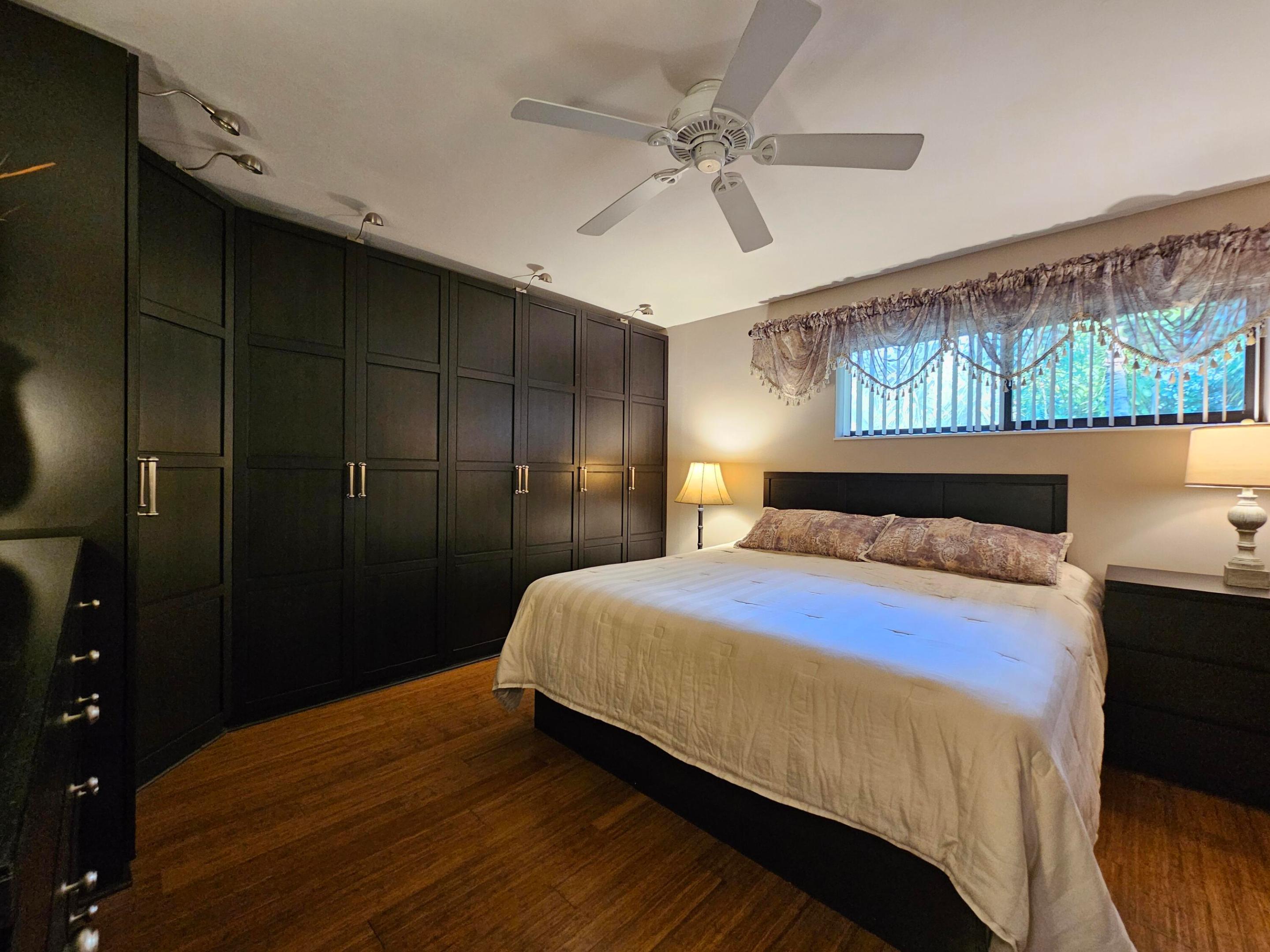 ST JAMES CONDO - Residential Lease