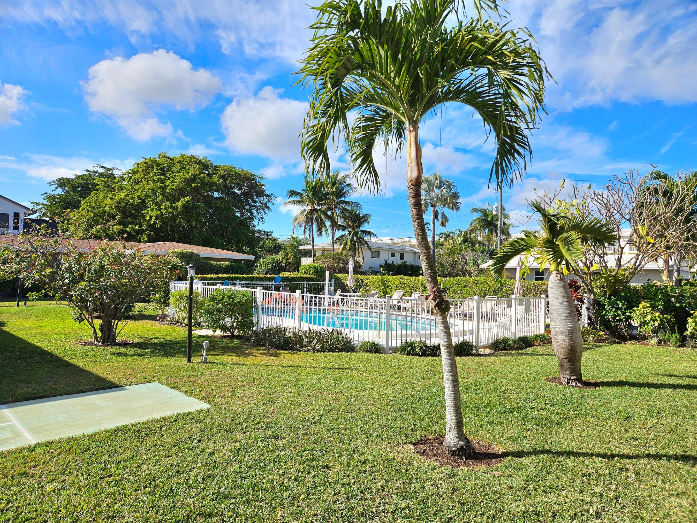 ST JAMES CONDO - Residential Lease