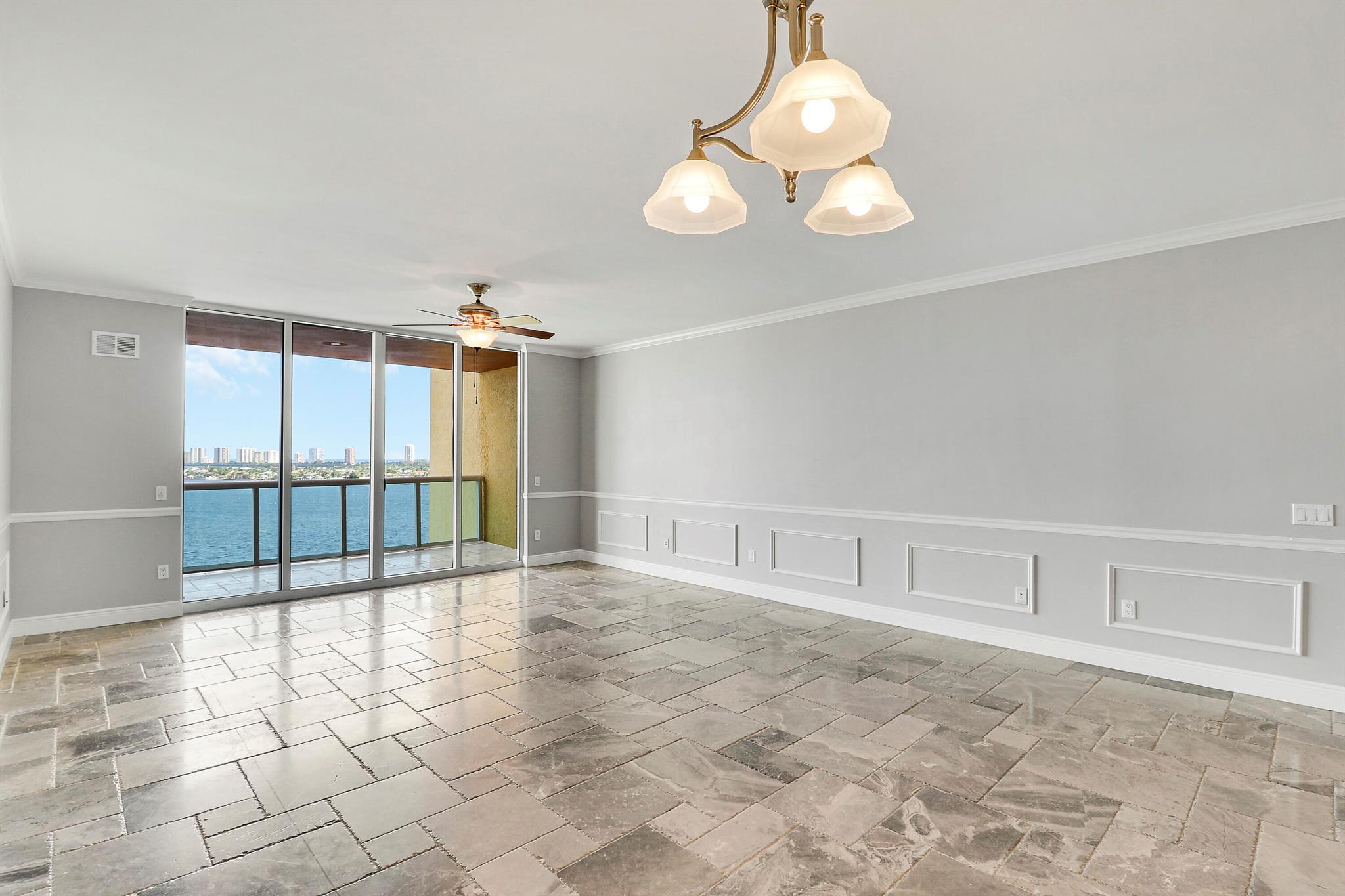 2650 Lake Shore Drive 1105