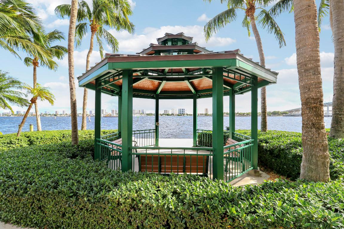 MARINA GRANDE RIVIERA BEACH CONDO - Residential