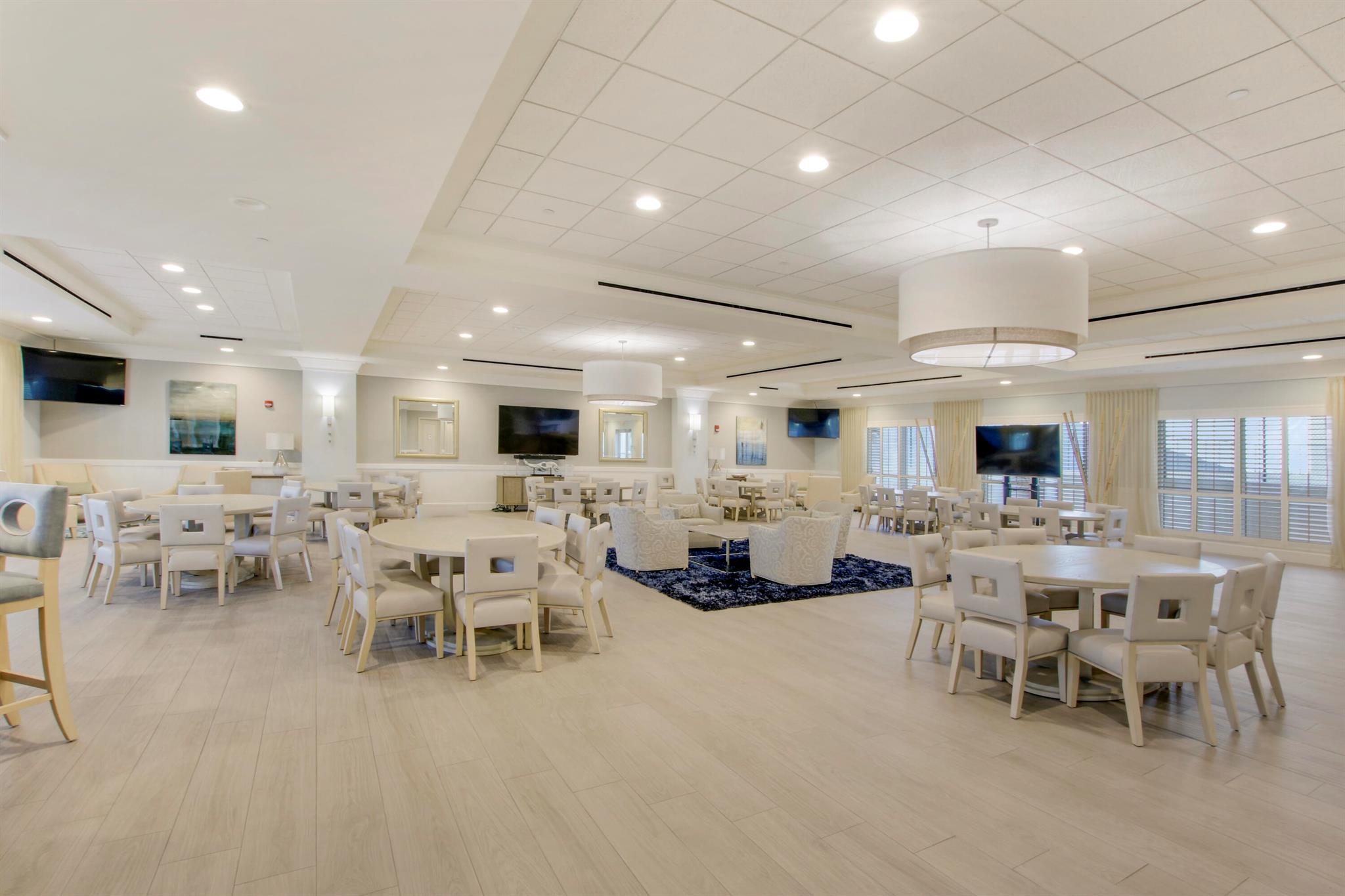 MARINA GRANDE RIVIERA BEA - Residential