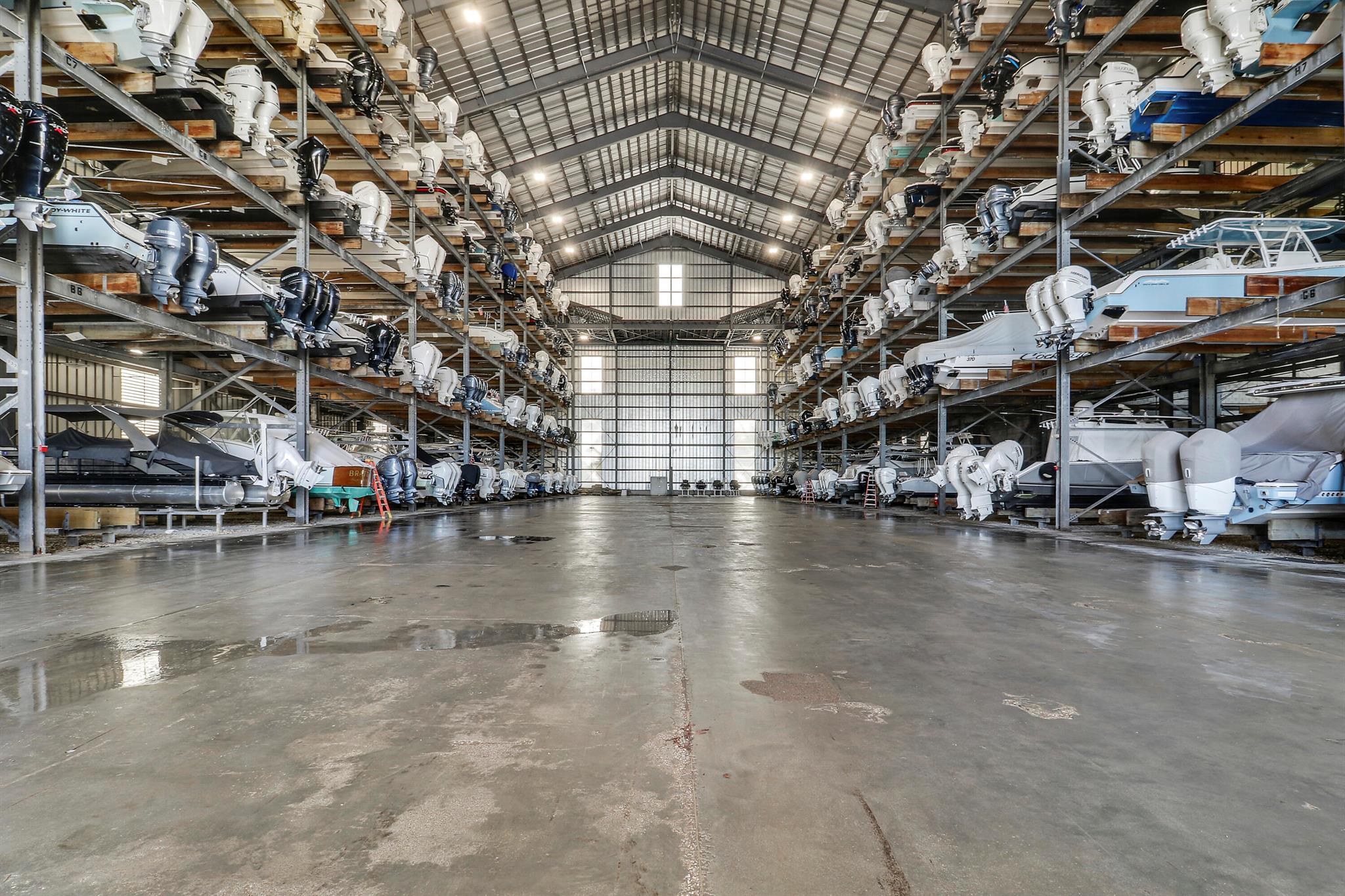 MARINA GRANDE RIVIERA BEA - Residential