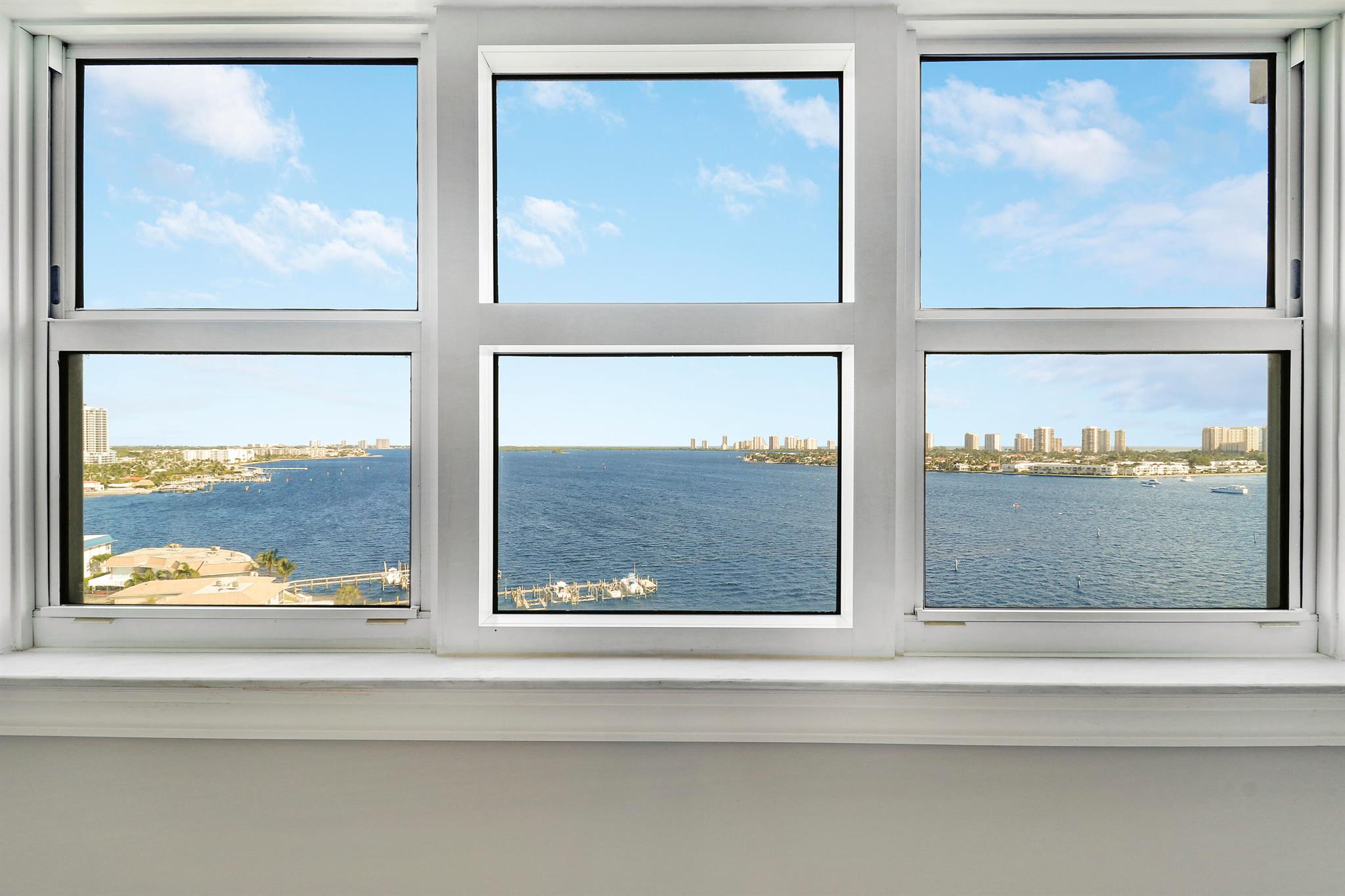 MARINA GRANDE RIVIERA BEA - Residential