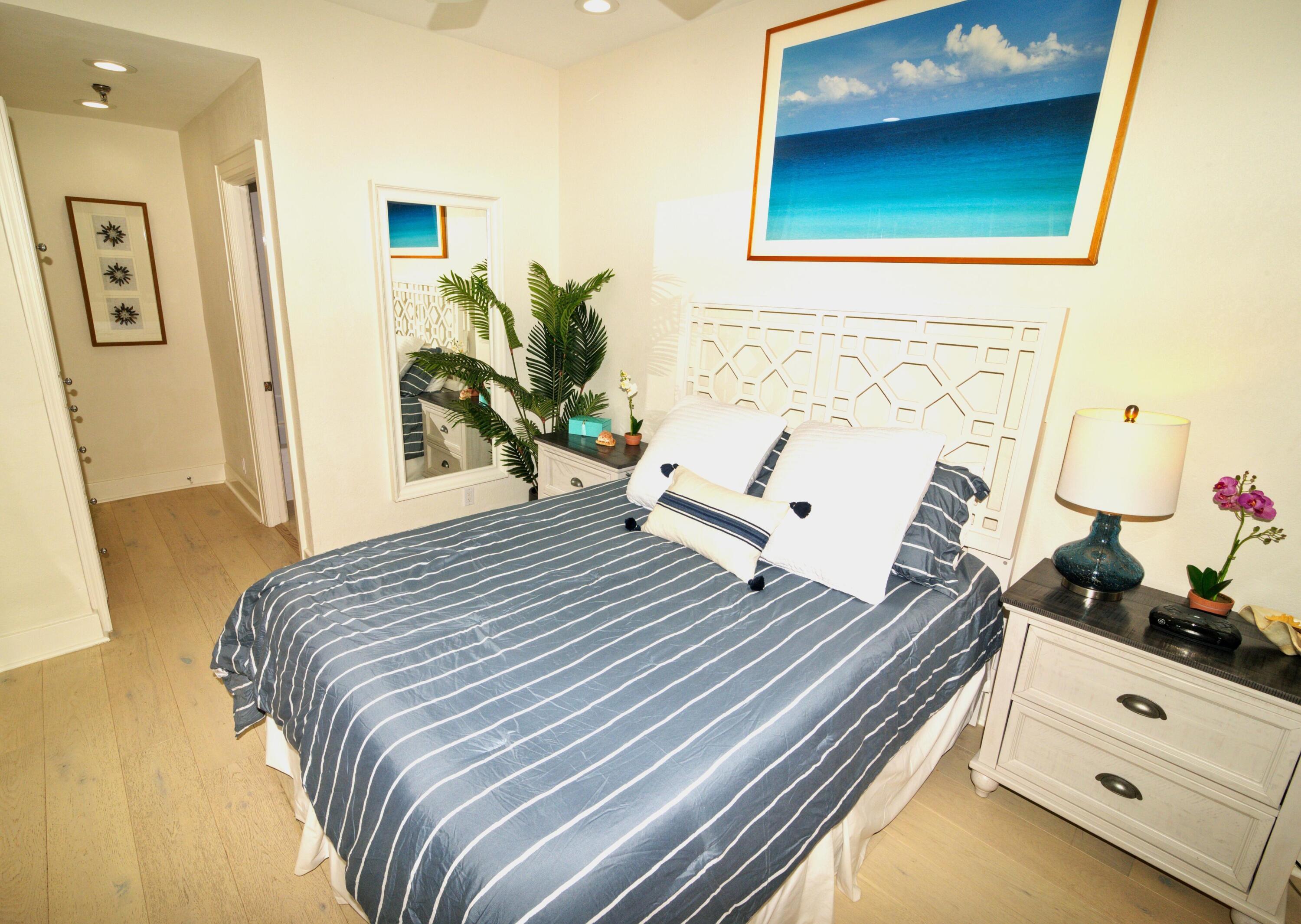 PALM BEACH HOTEL CONDO - Residential