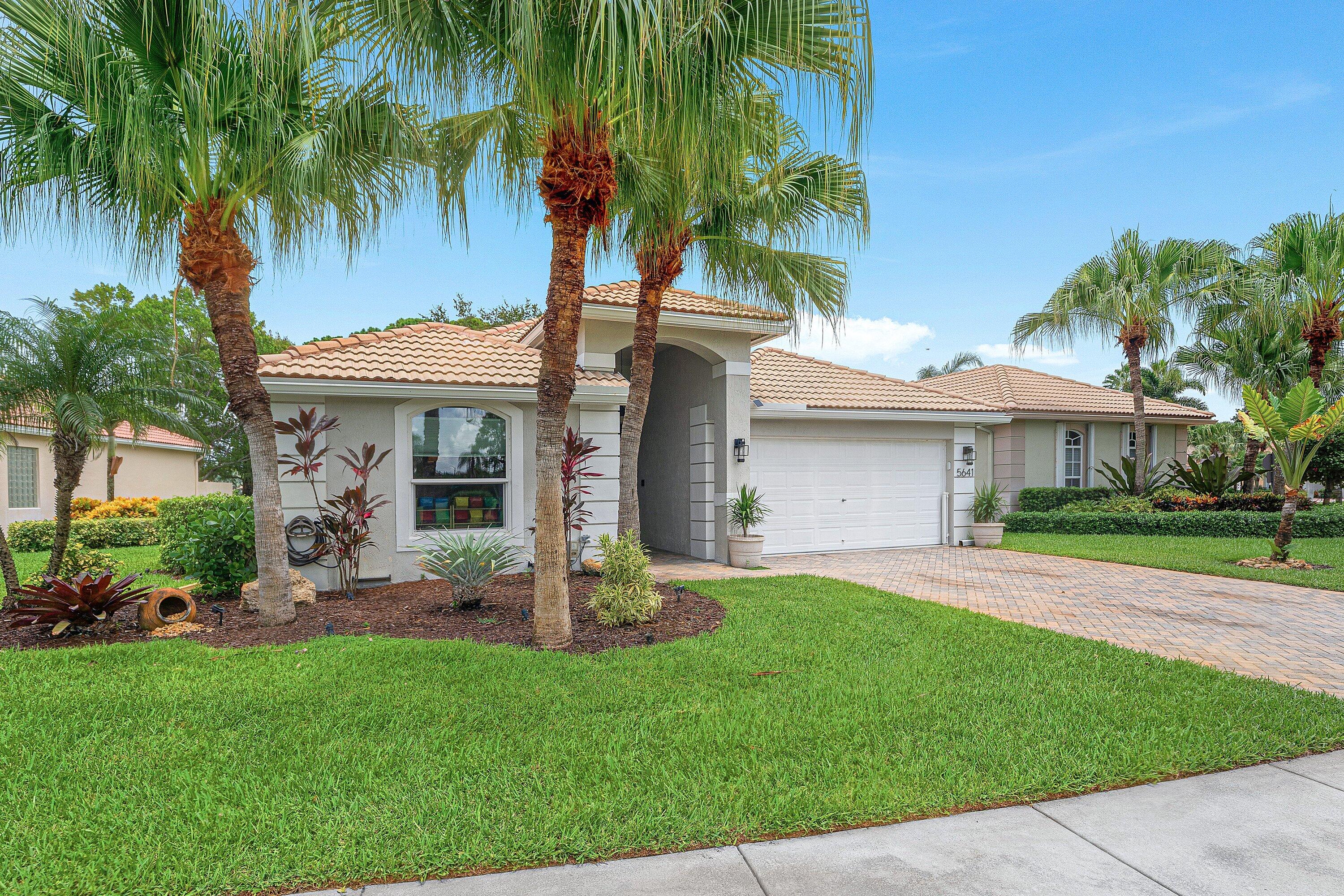 Properties 5641 FOUNTAINS Drive S 5641