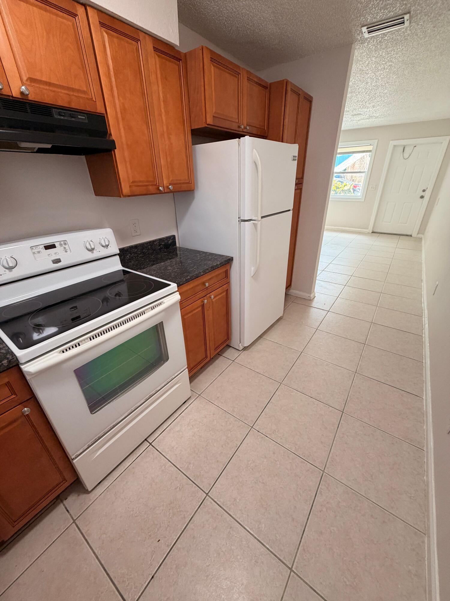 SLOANS SUB - Residential Lease