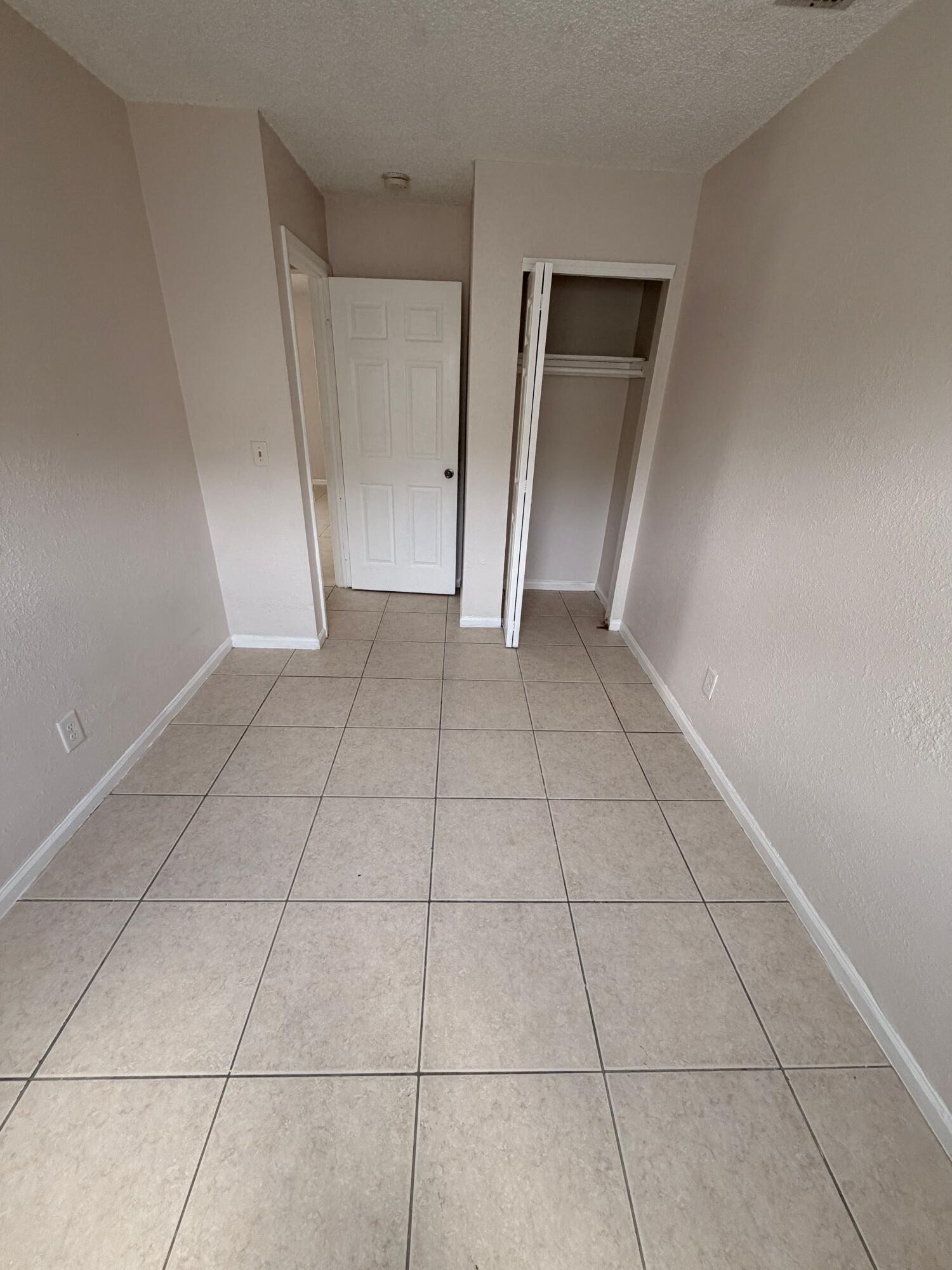 SLOANS SUB - Residential Lease