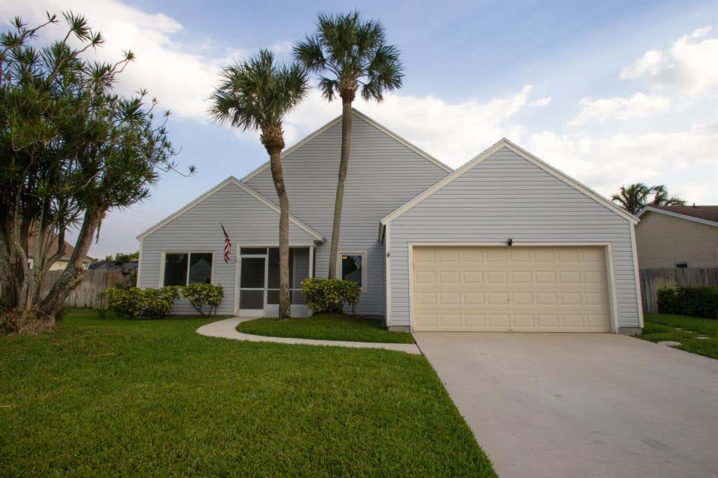 Photo of 88 Cedar Lane, Boynton Beach, FL 33436 (MLS # R10797830)