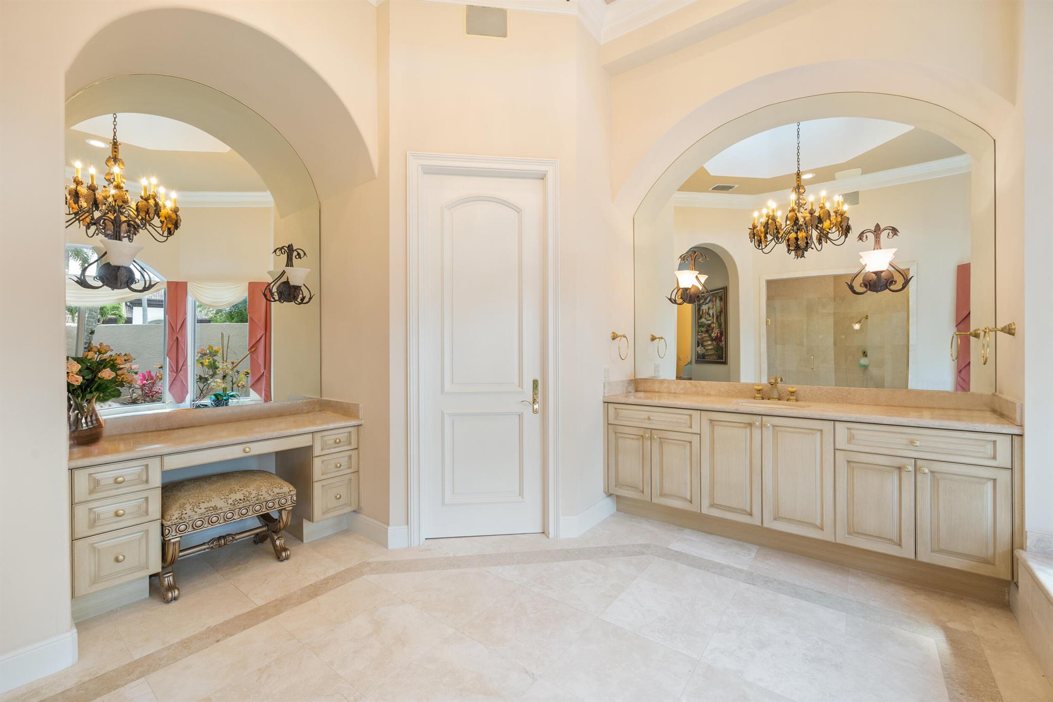 IBIS GOLF AND COUNTRY CLU - Residential